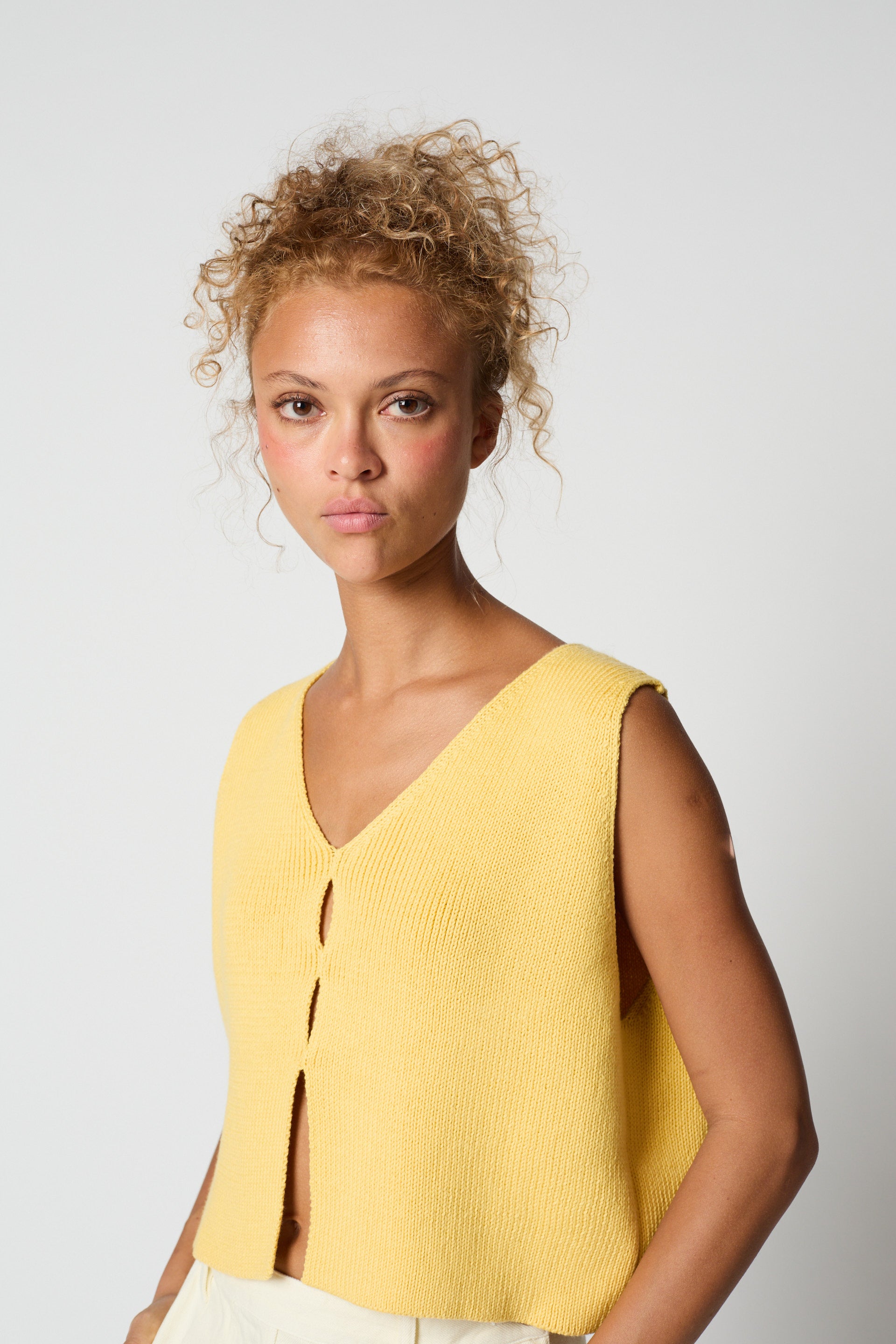 ダーリーン・トップ