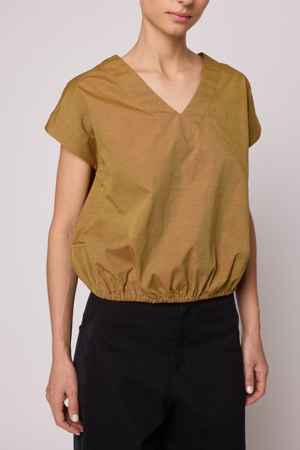 V Neck Danielle Top in Grain Poplin - Mustard