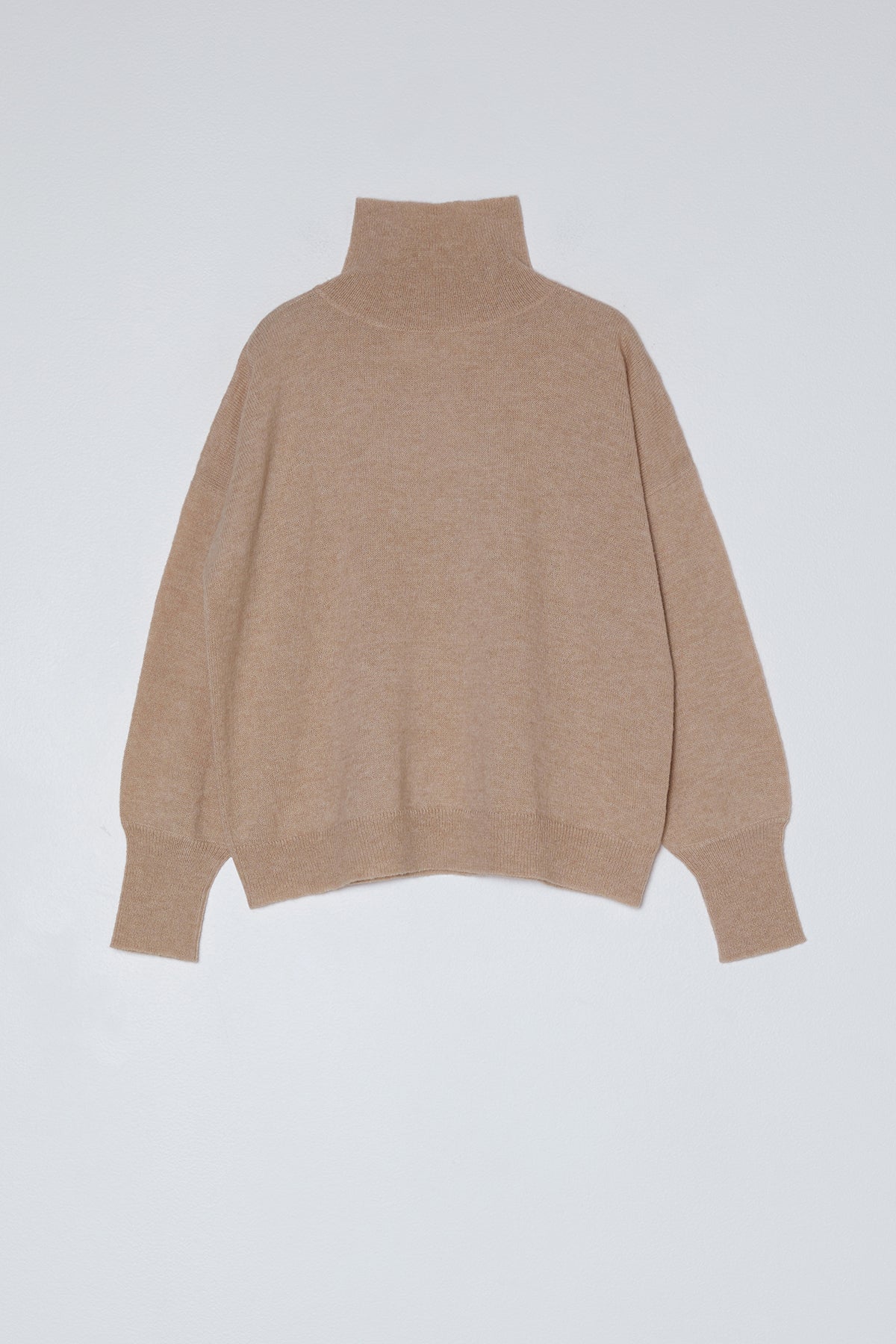 SLOUCHY DROP SHOULDER SWEATER