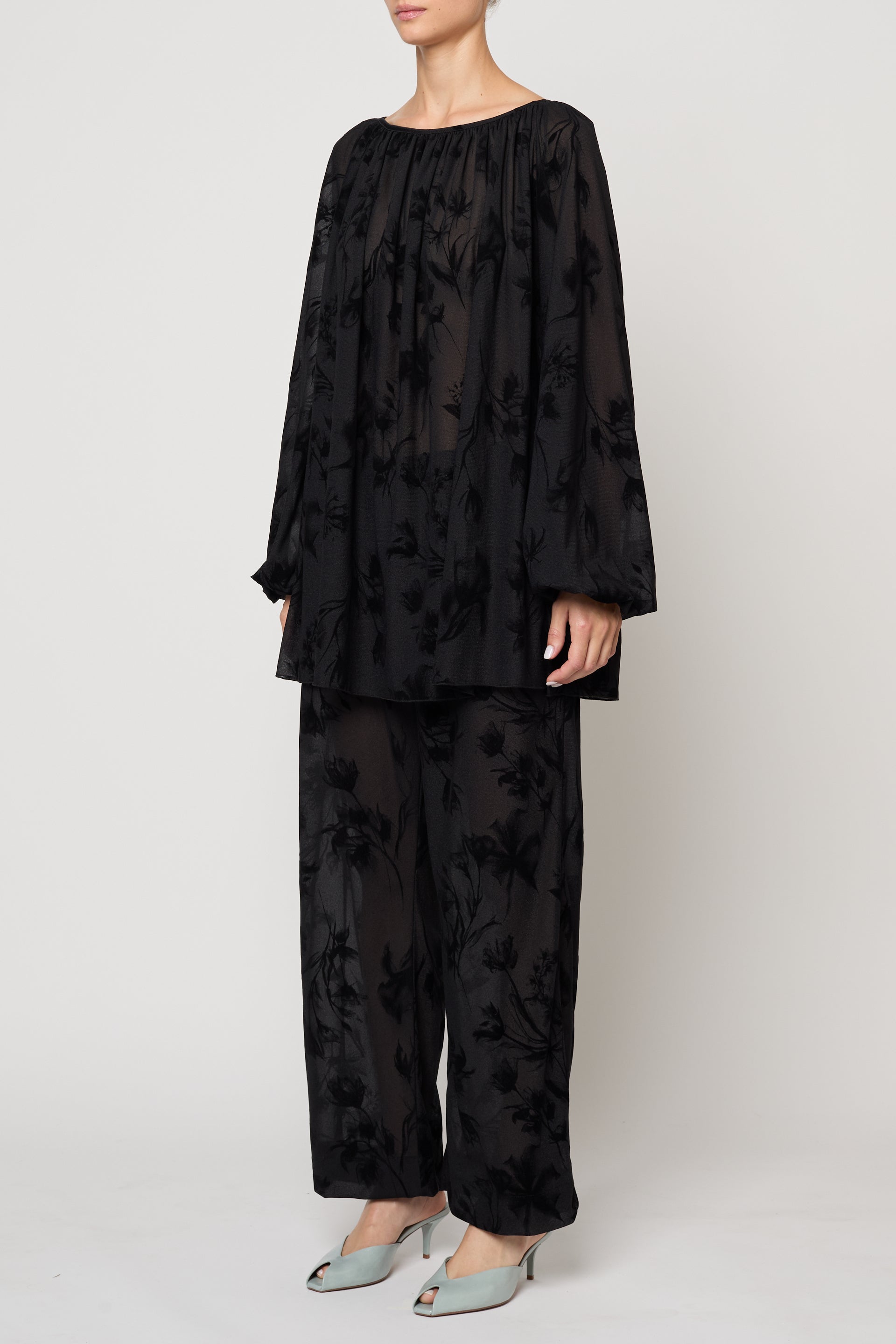 Soraia Tunic in Flower Flock Crepe