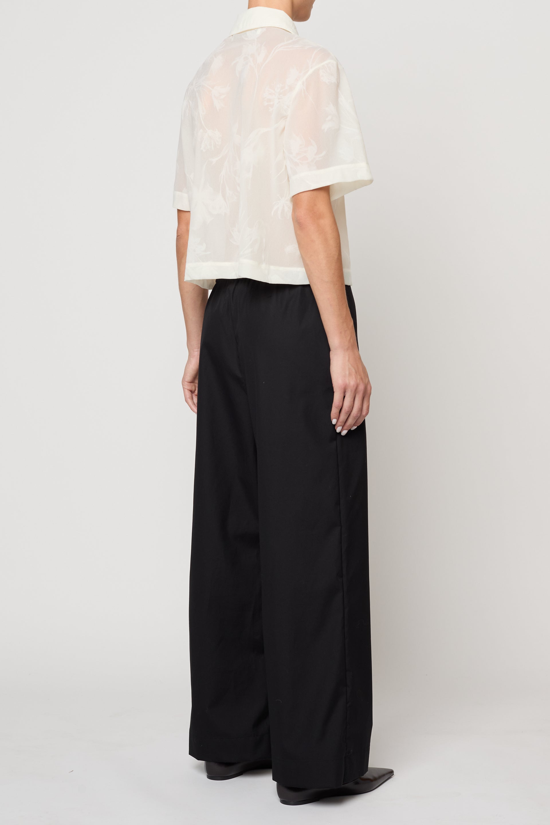 Anouk Blouse in Flower Flock Crepe