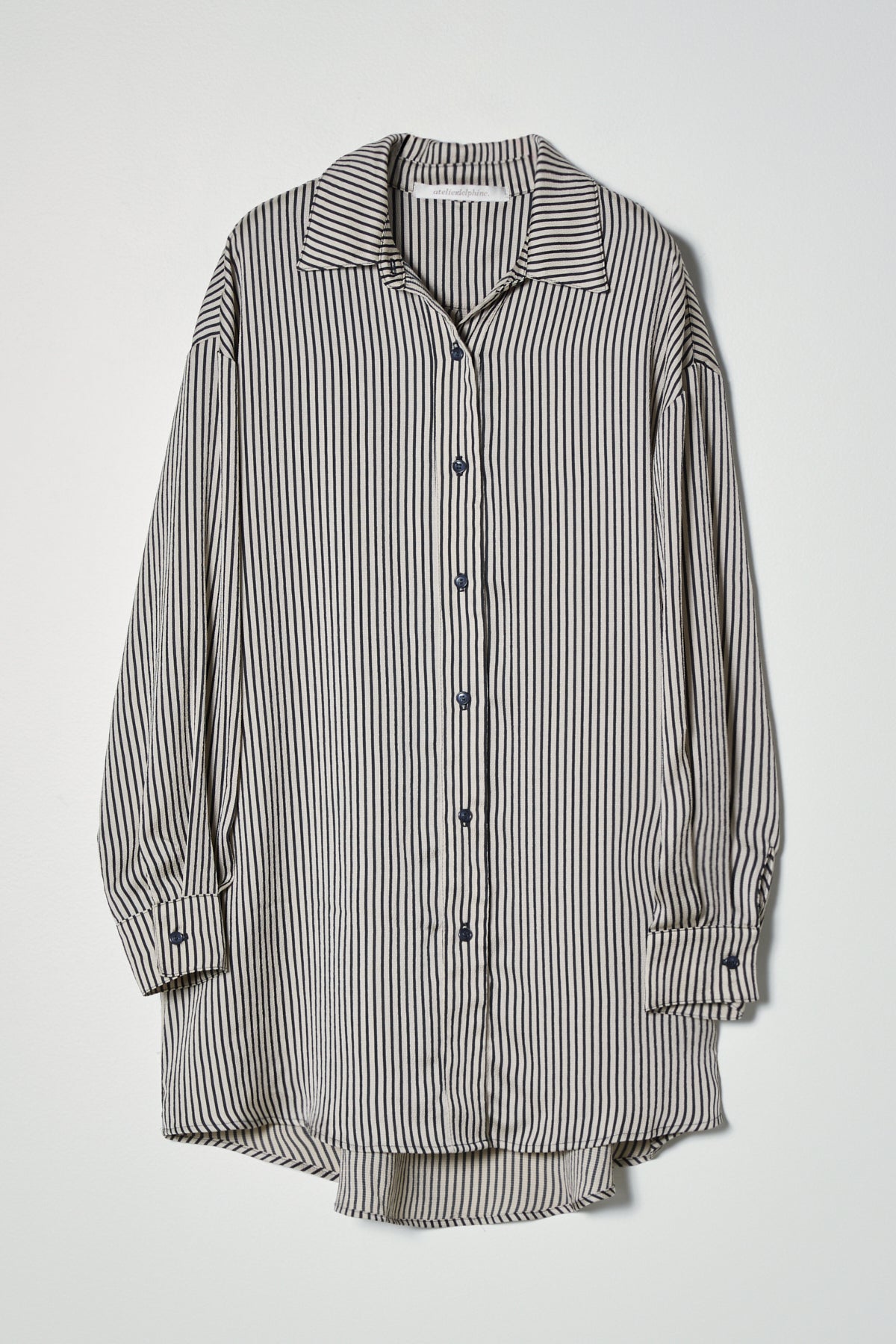 Oversized Overlay in Satin Print