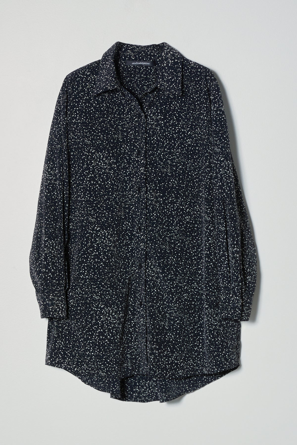 Oversized Overlay in Satin Print