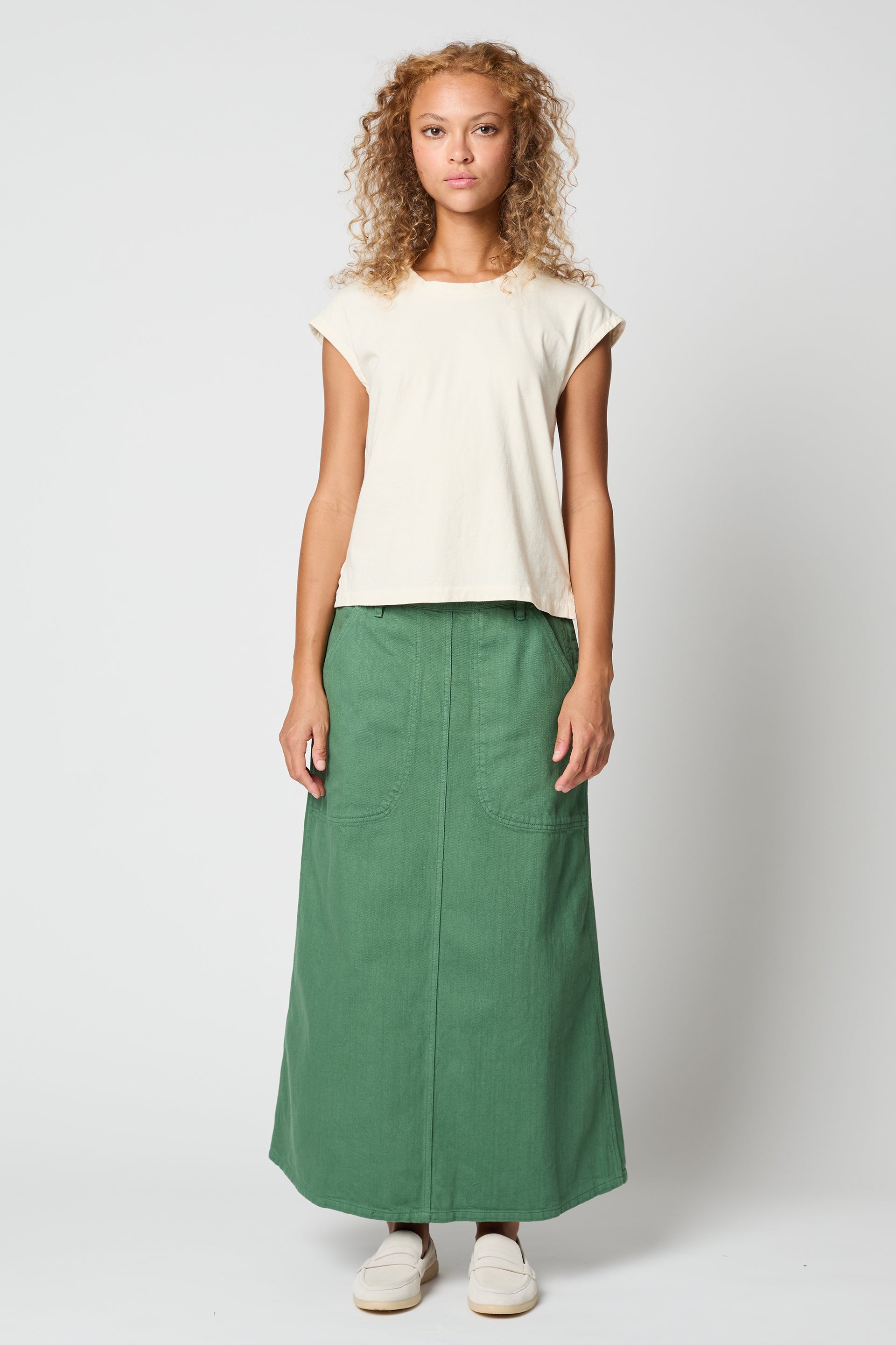 キャップスリーブTシャツ