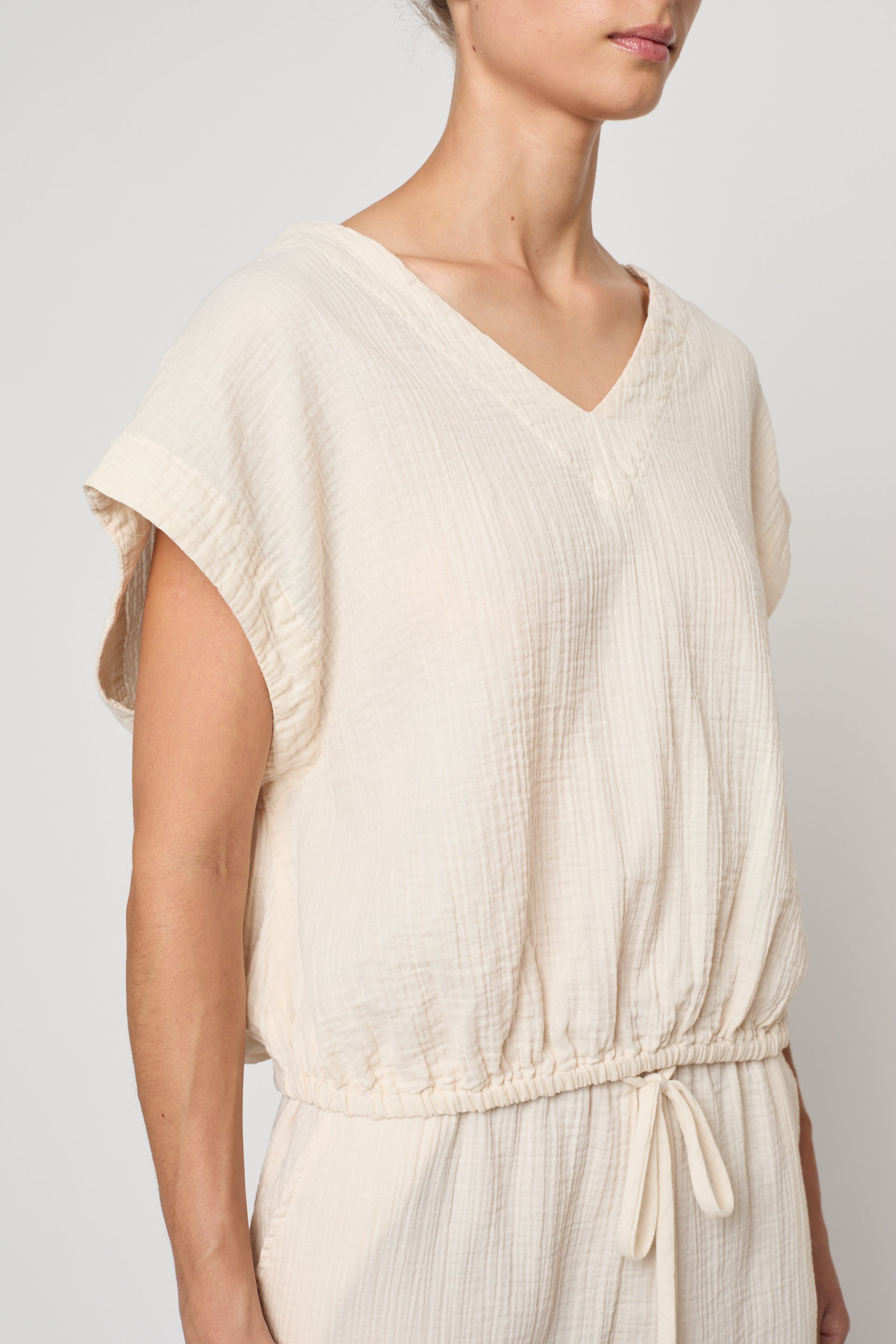 V Neck Danielle Top in Crinkled Gauze