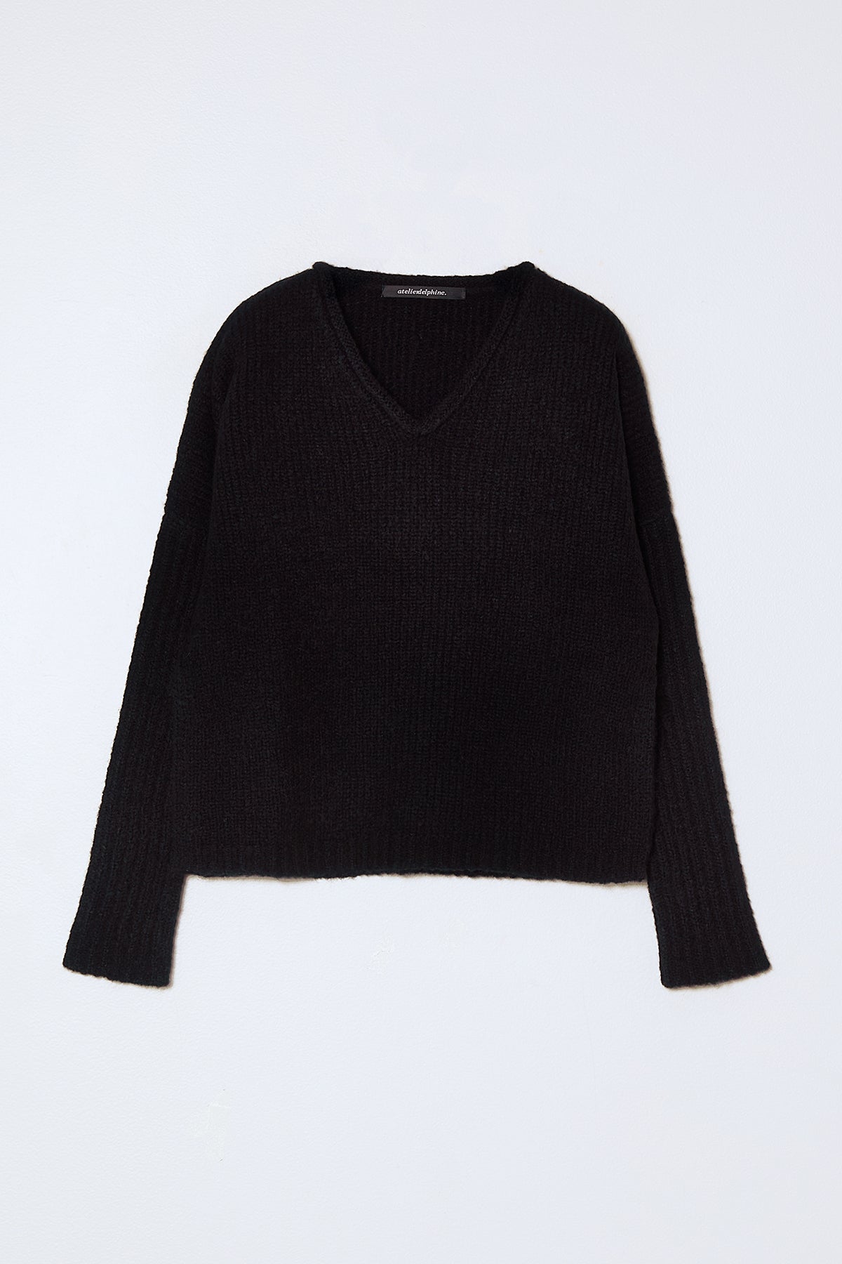 V Neck Boxy Sweater in Supreme Alpaca - Black