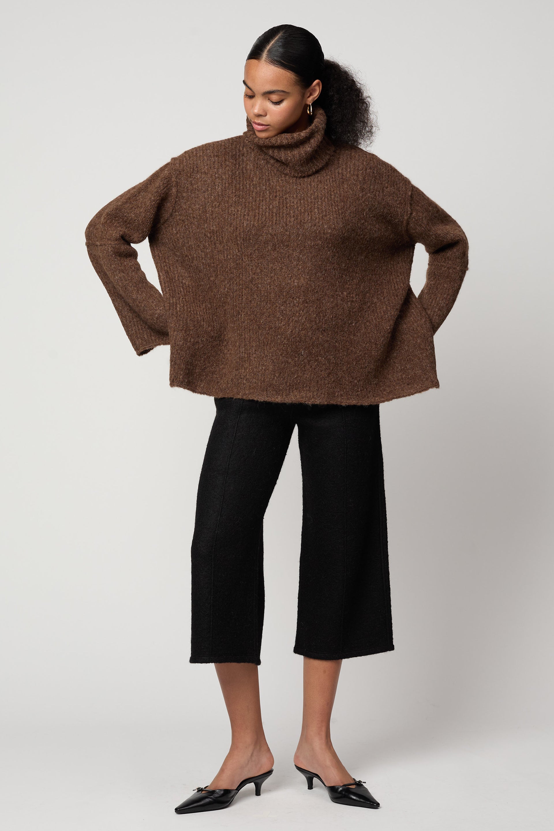 アサニットトップ