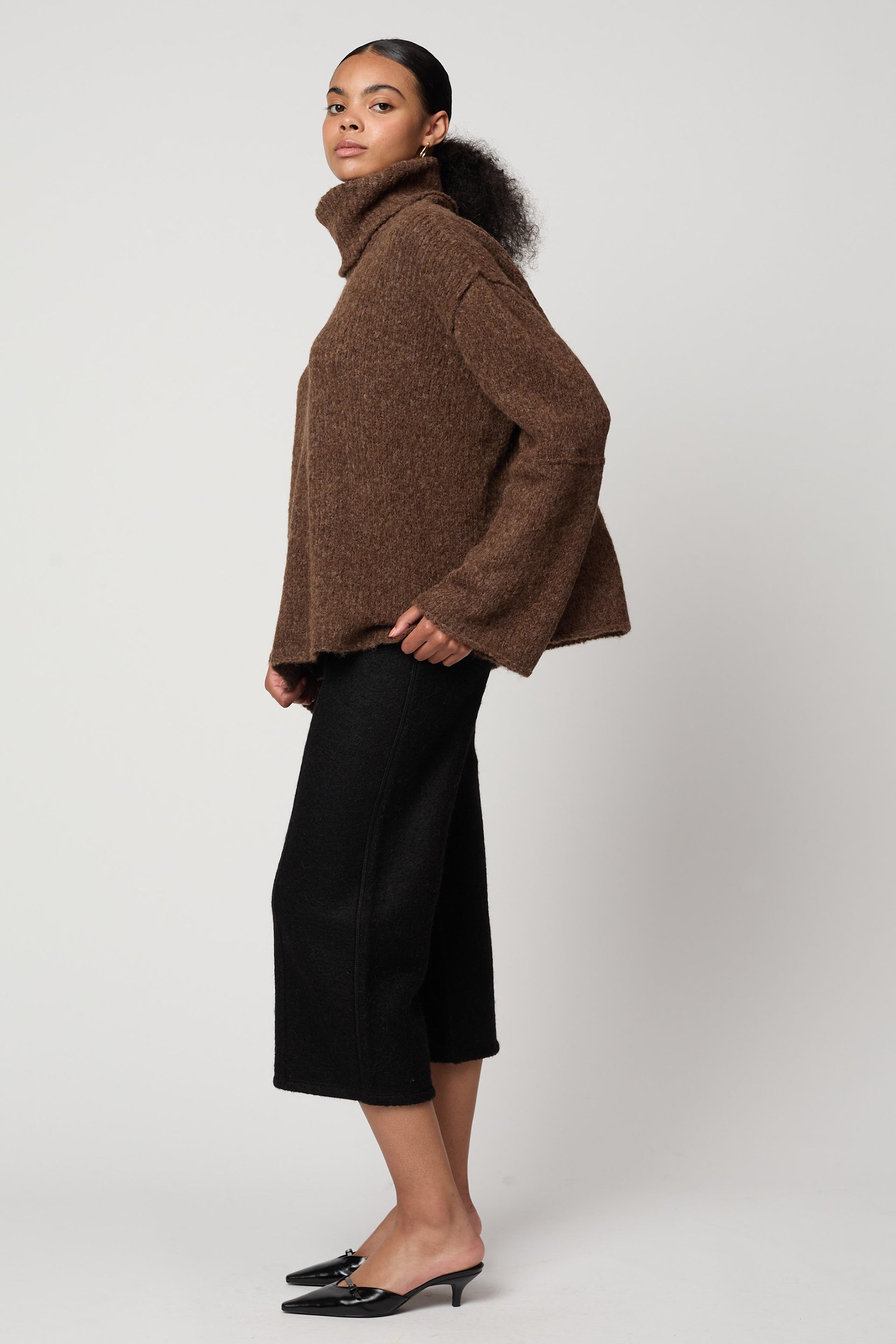 アサニットトップ