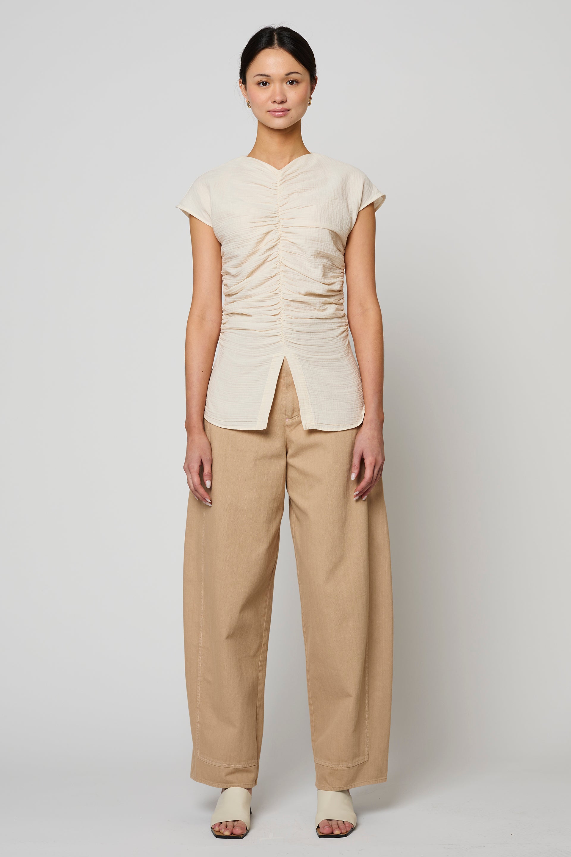 Dakar Pant in Khaki Front