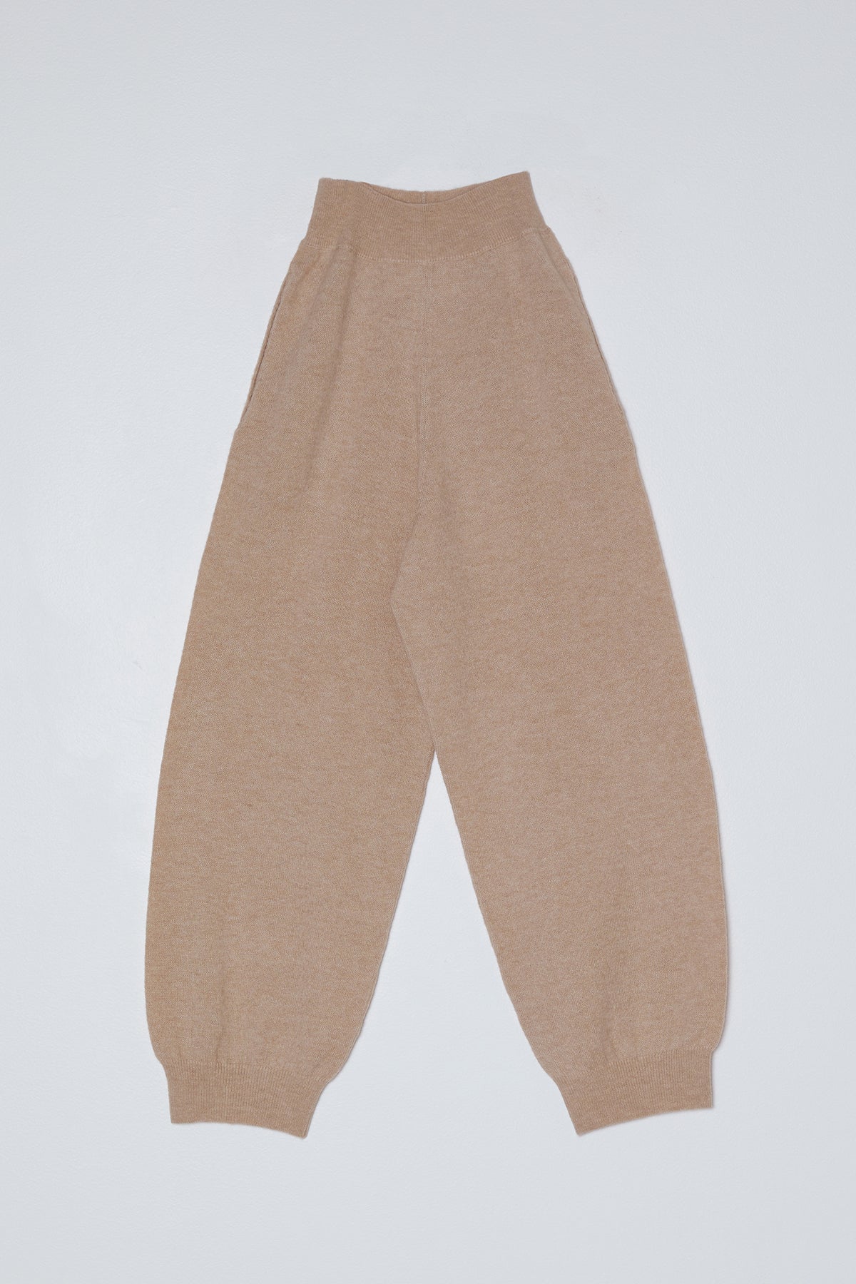 Taylor Pant in High Gauge Alpaca
