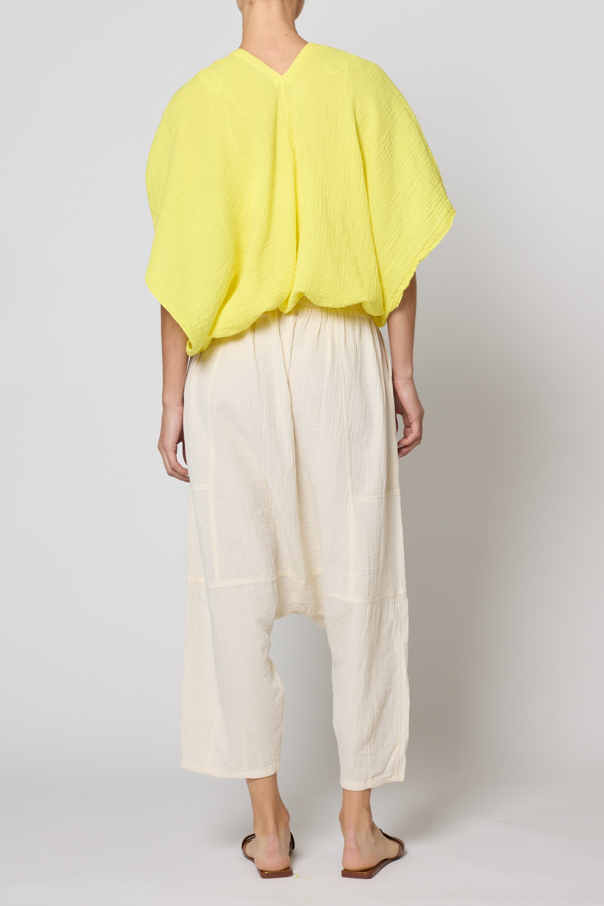 Kiko Pant in Crinkled Cotton, Kinari, back view