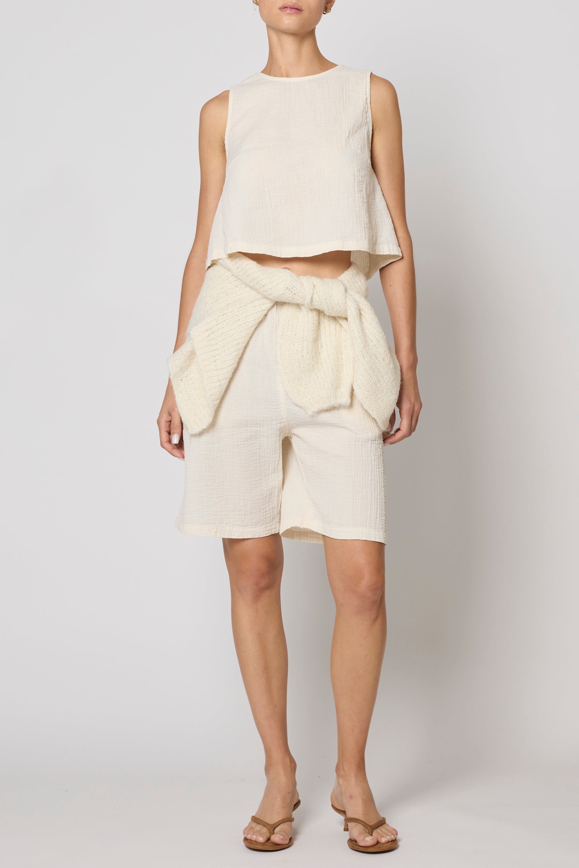 Drawstring Short in Crinkled Cotton Gauze
