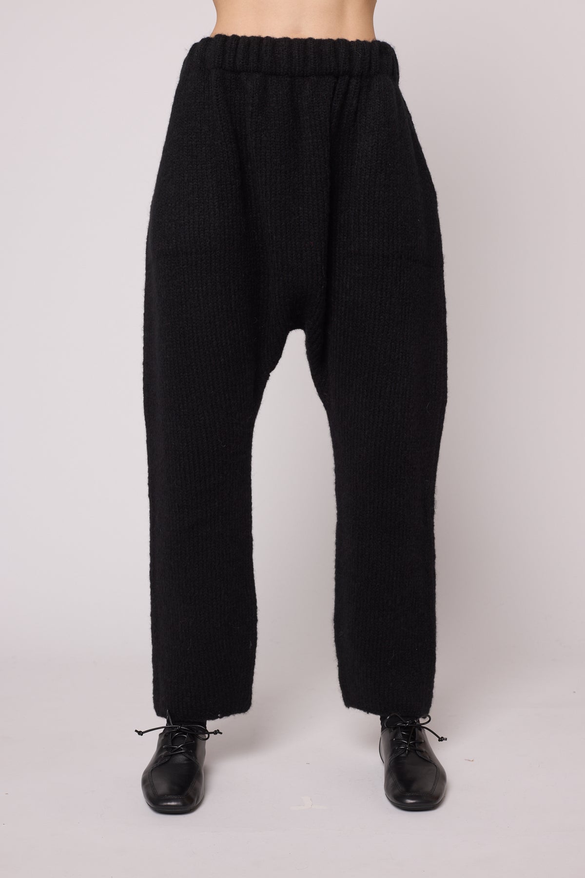 Kiri Pant in Supreme Alpaca - Black