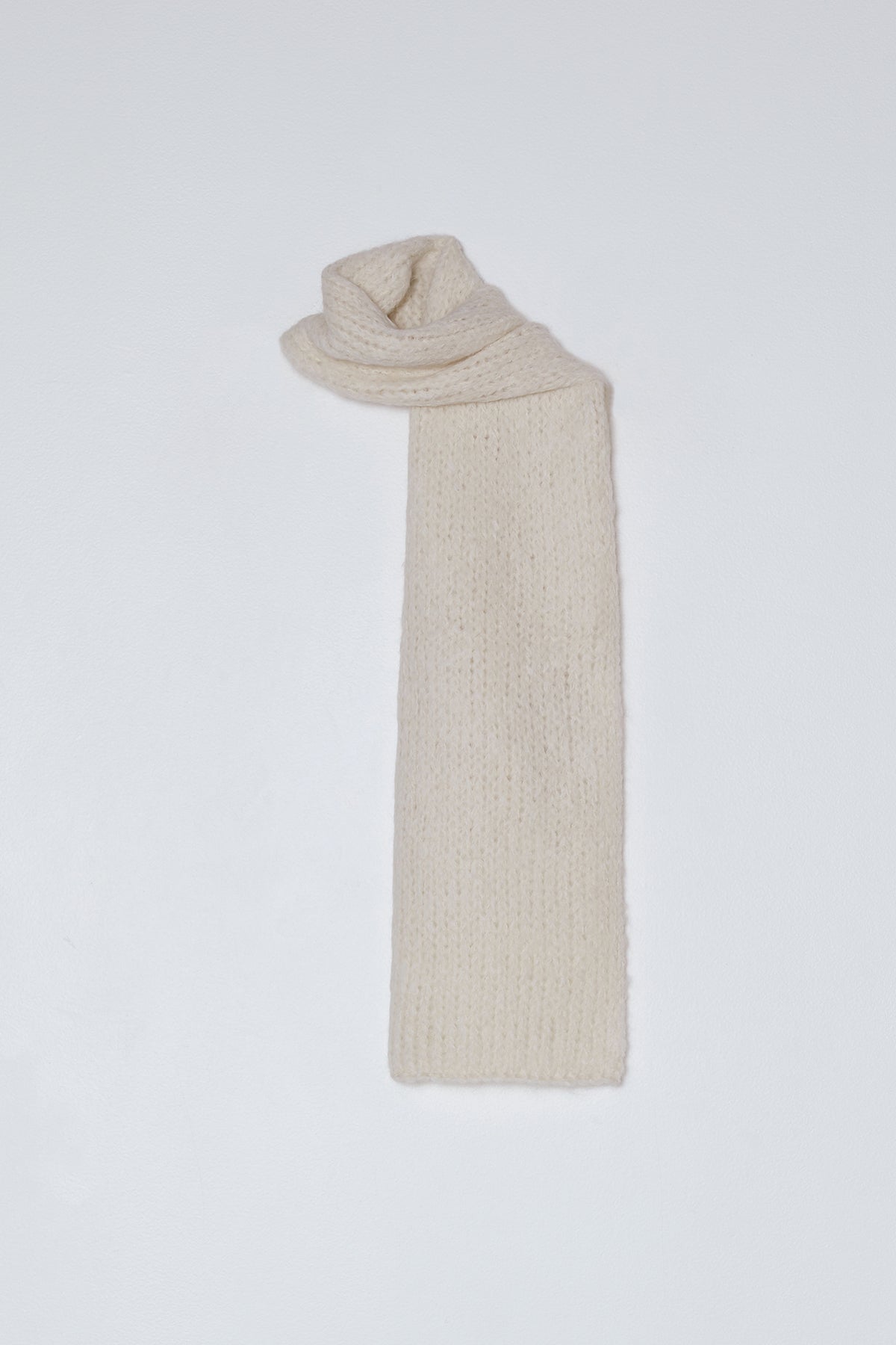 AERA SCARF