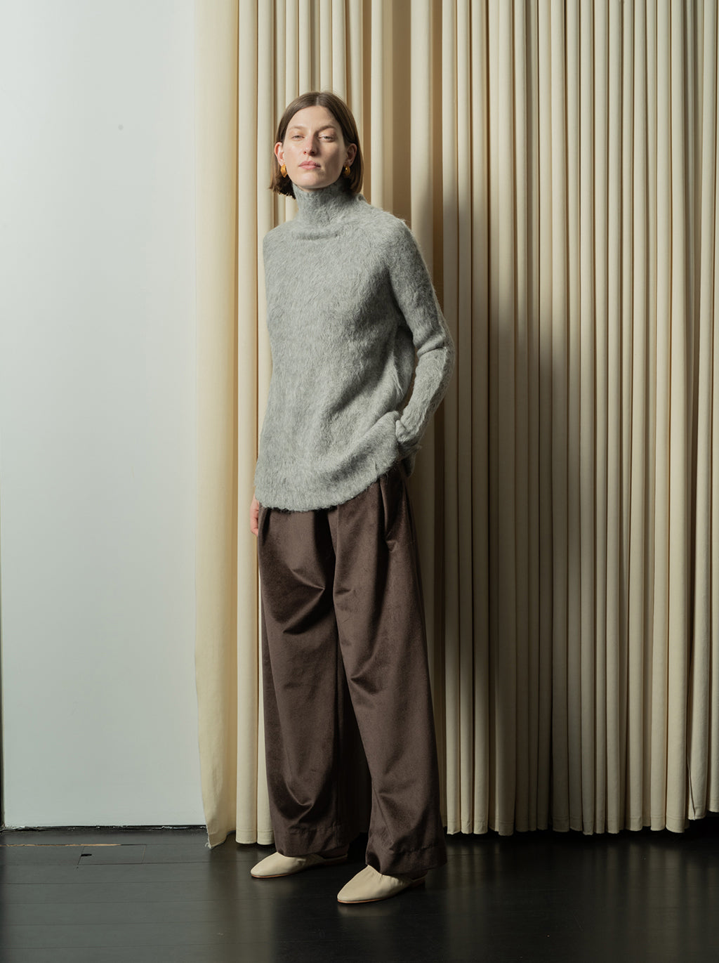 Parisa Pant in Velvet