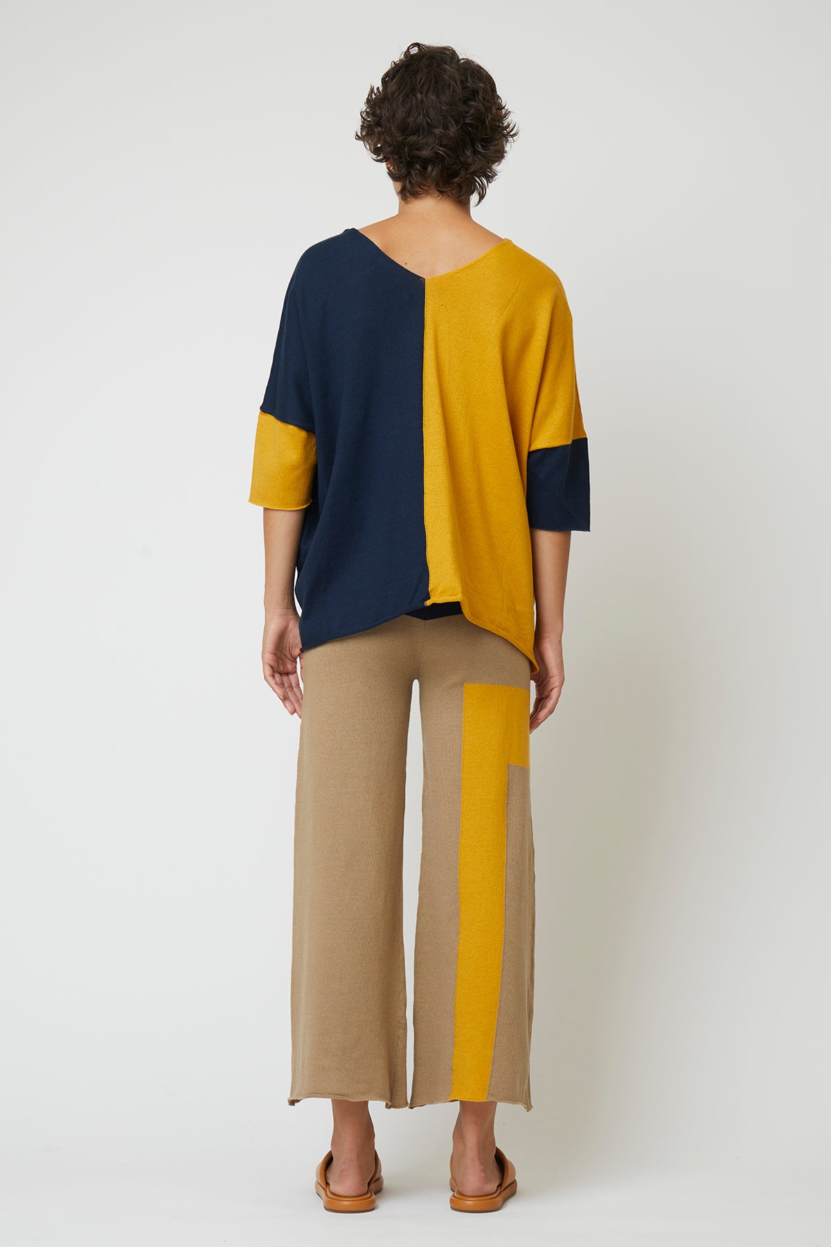 Laguna Cotton Crop Pant in Ochre and Navy