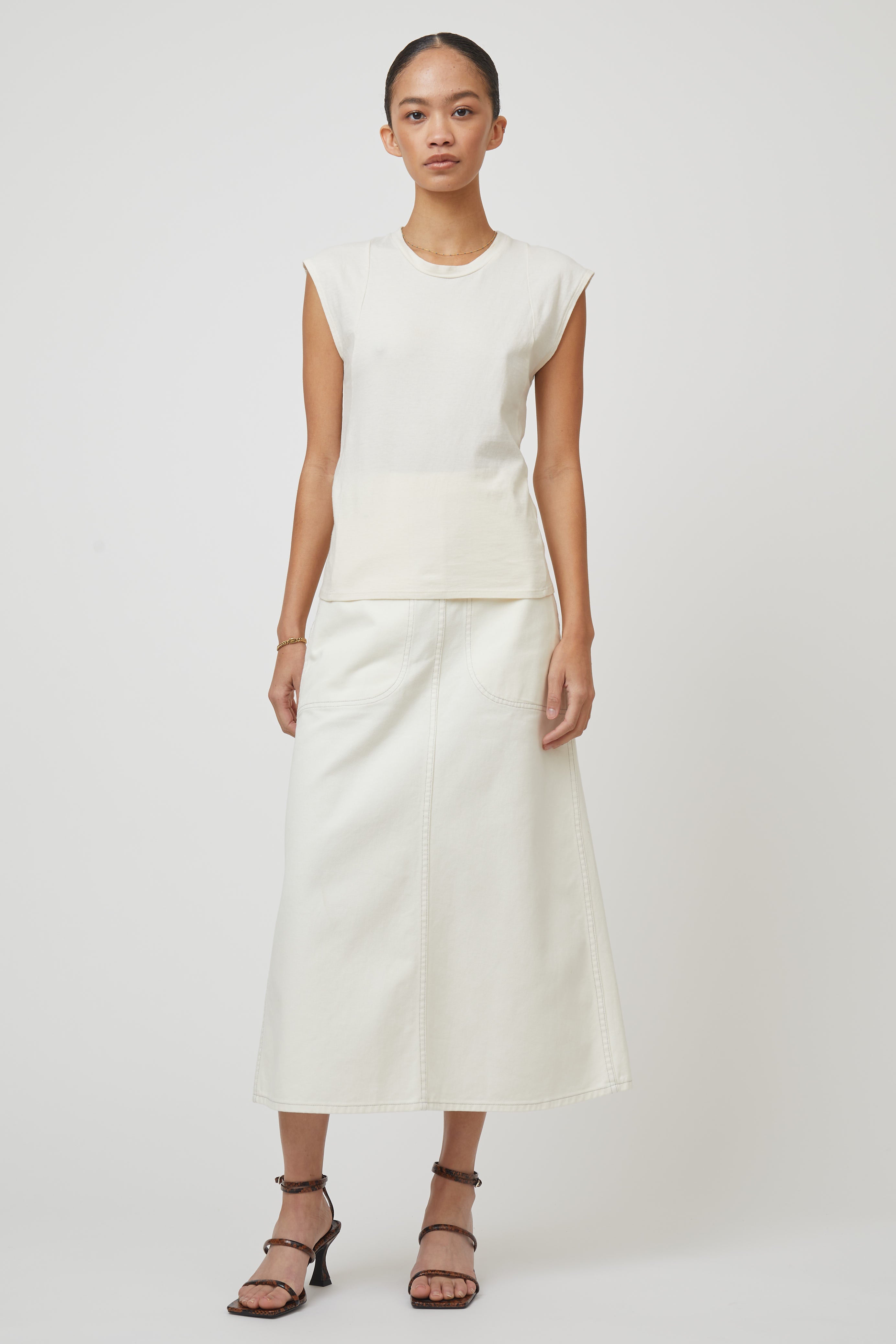 マッスルTシャツ