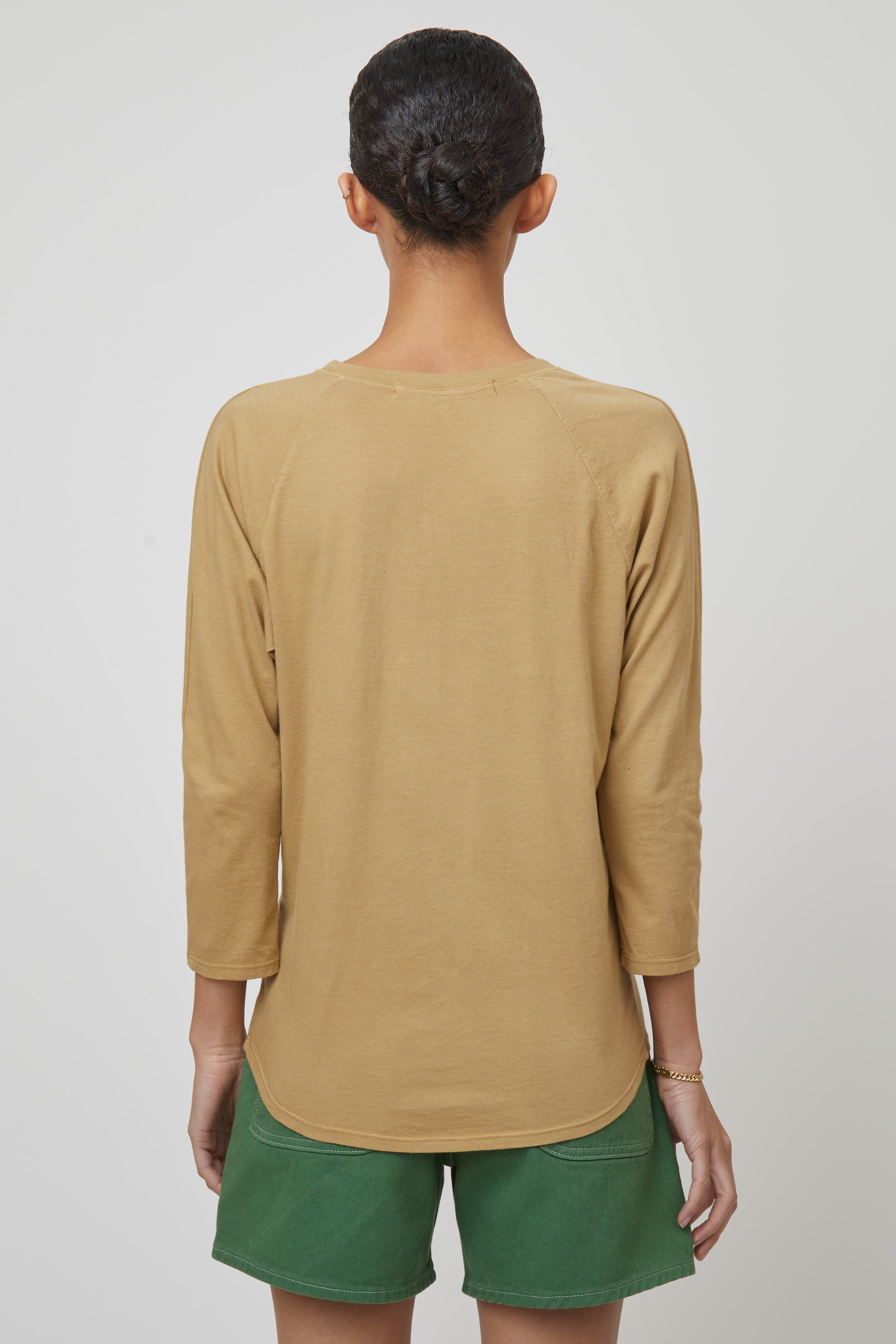 ラグランTシャツ