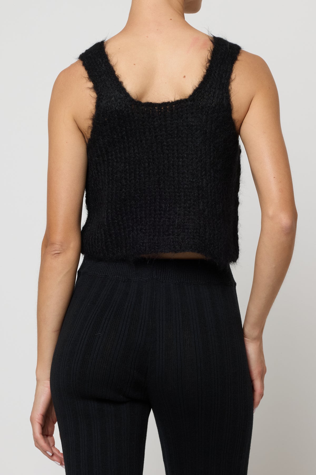 Super Crop Tank in Suri Alpaca - Black