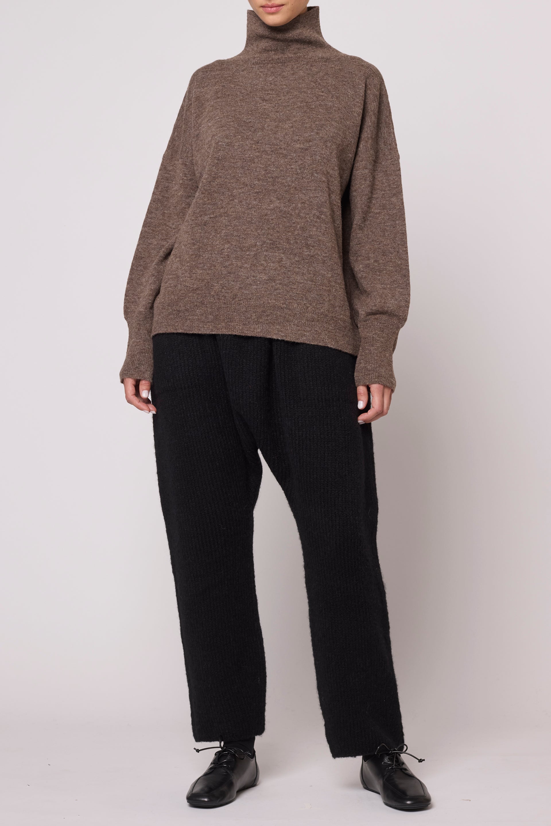 Soft Turtleneck Sweater in High Gauge Alpaca - Mocha
