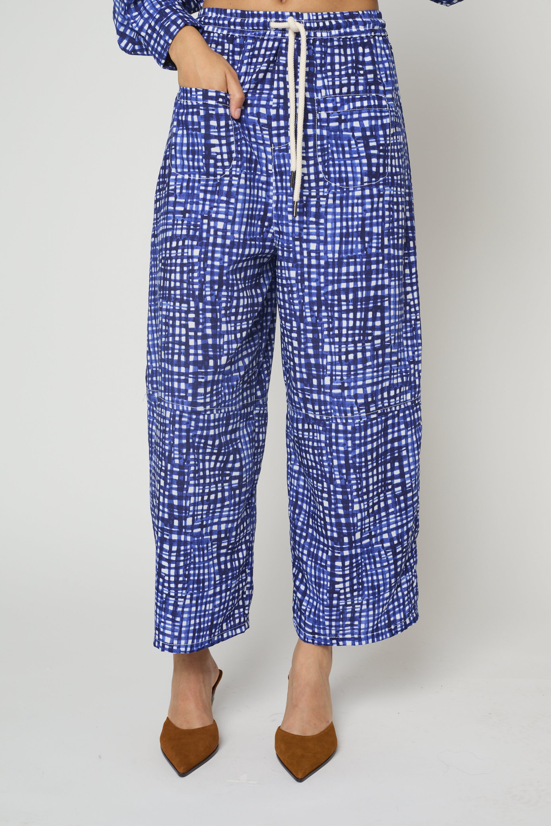 Hannah Pant in Watercolor Picnic