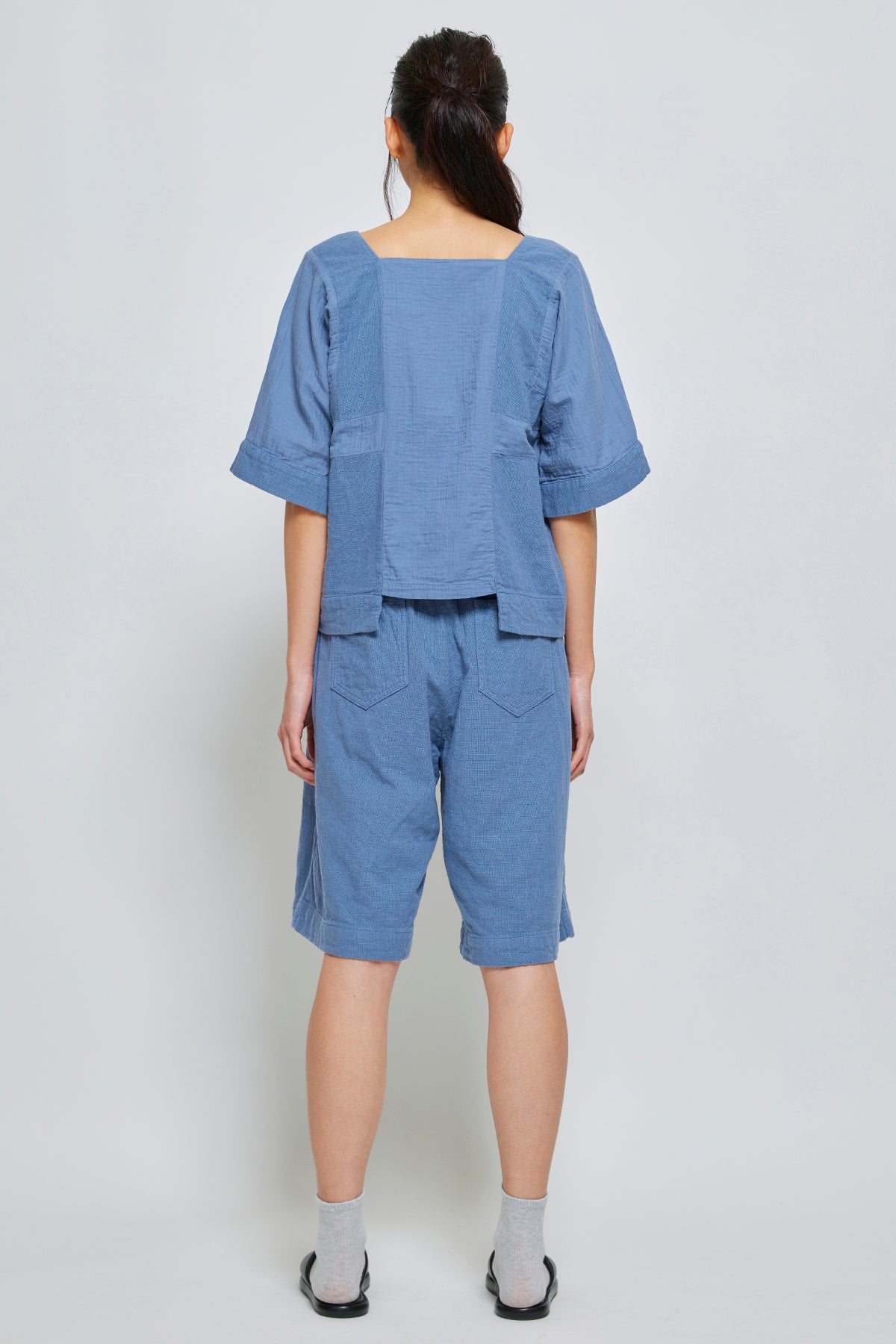 Elle Short in Double Layer Heavy Gauze