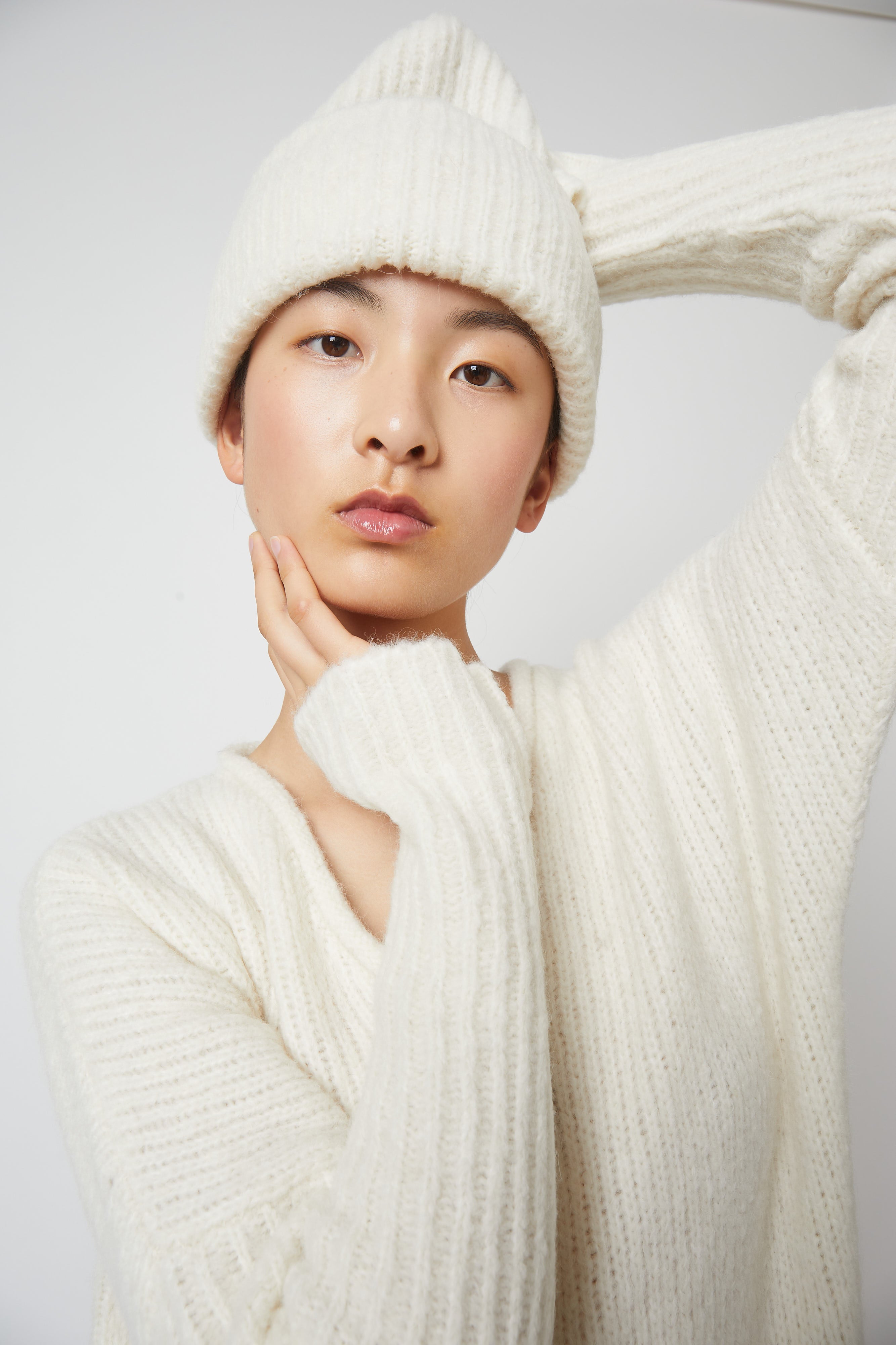 ベビーアルパカのビーニー - プレスプリング 25 色