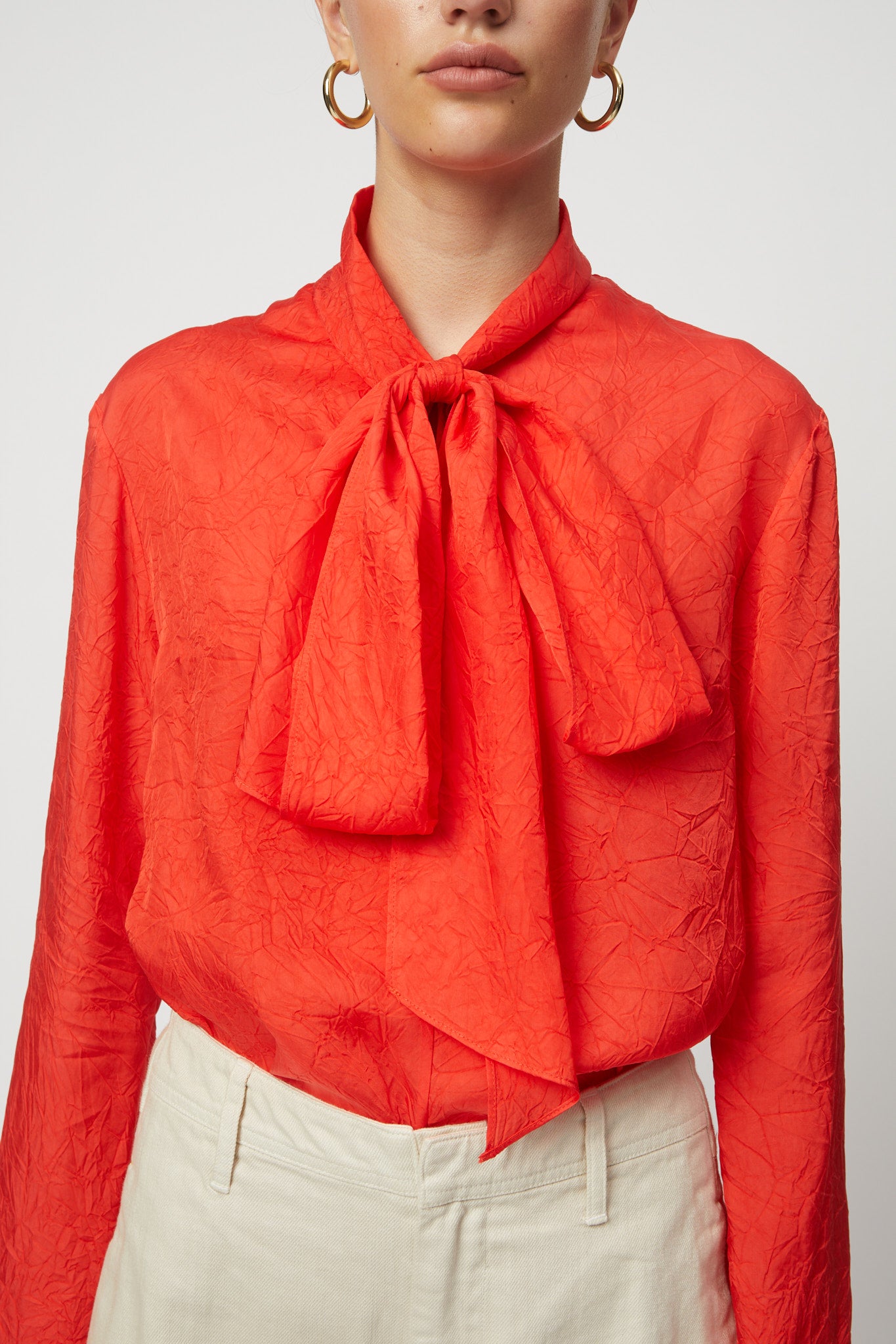 Scarf Blouse in Crinkled Cupro