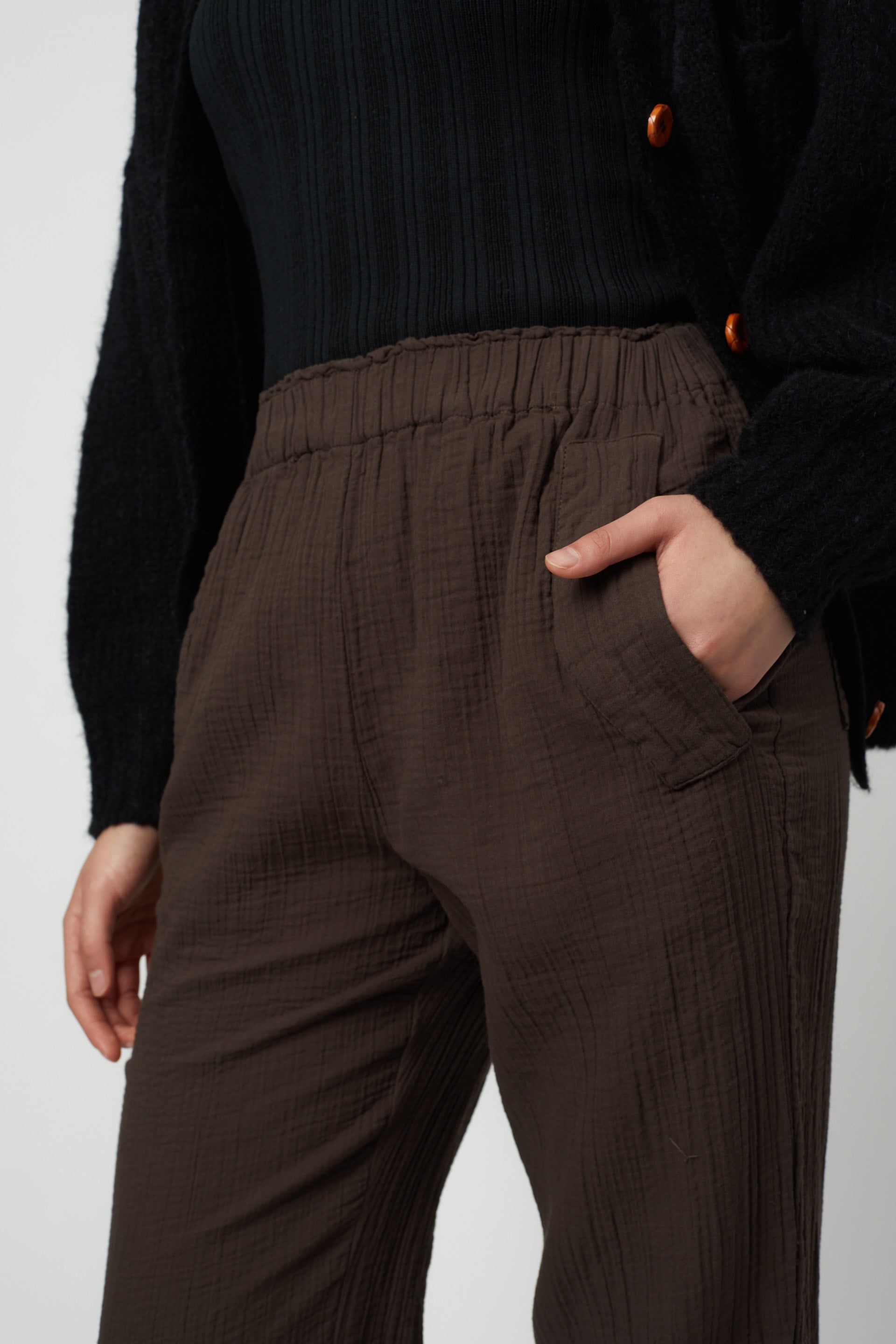 Tapered Crinkled Cotton Pant