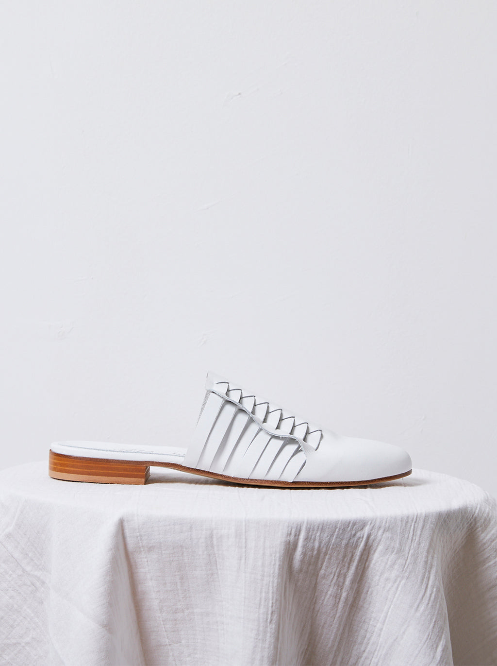 Leather Woven Slides in White