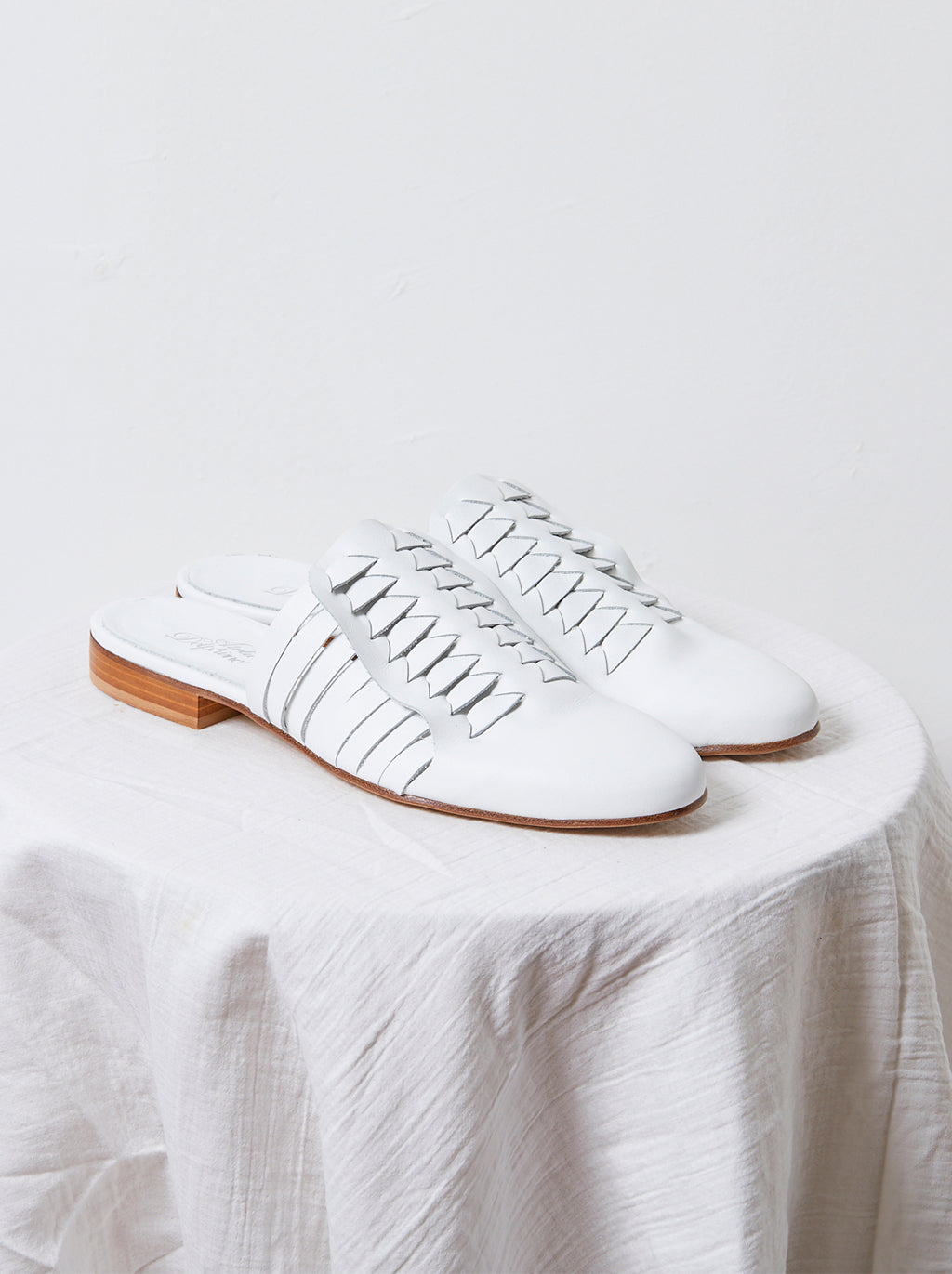 Leather Woven Slides in White