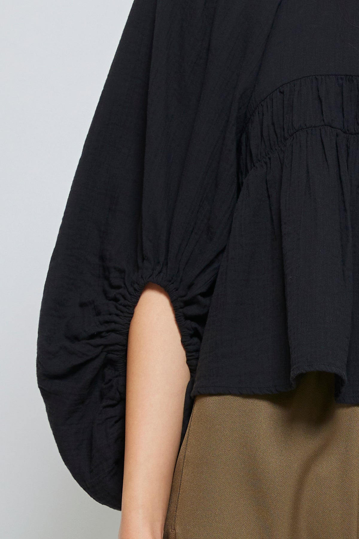 Maeve Blouse in Crinkled Cotton