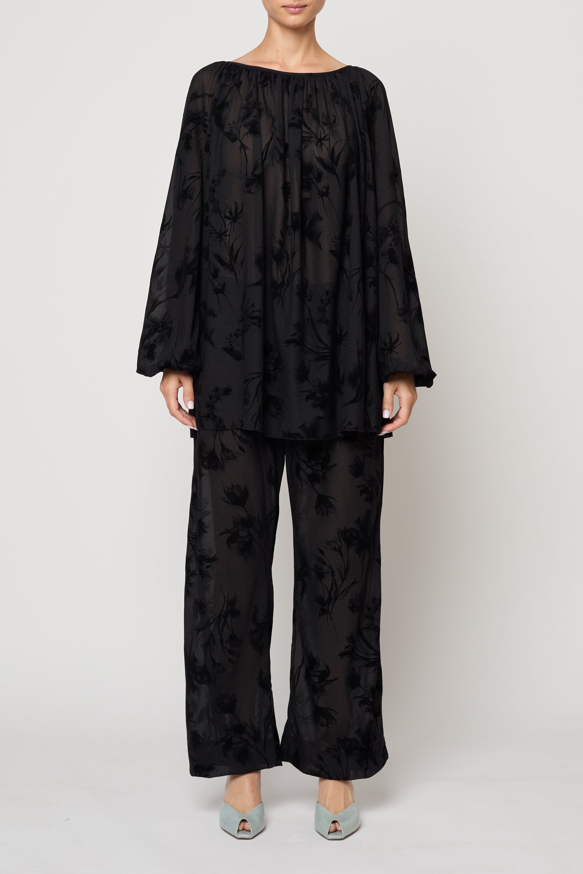 Soraia Tunic in Flower Flock Crepe