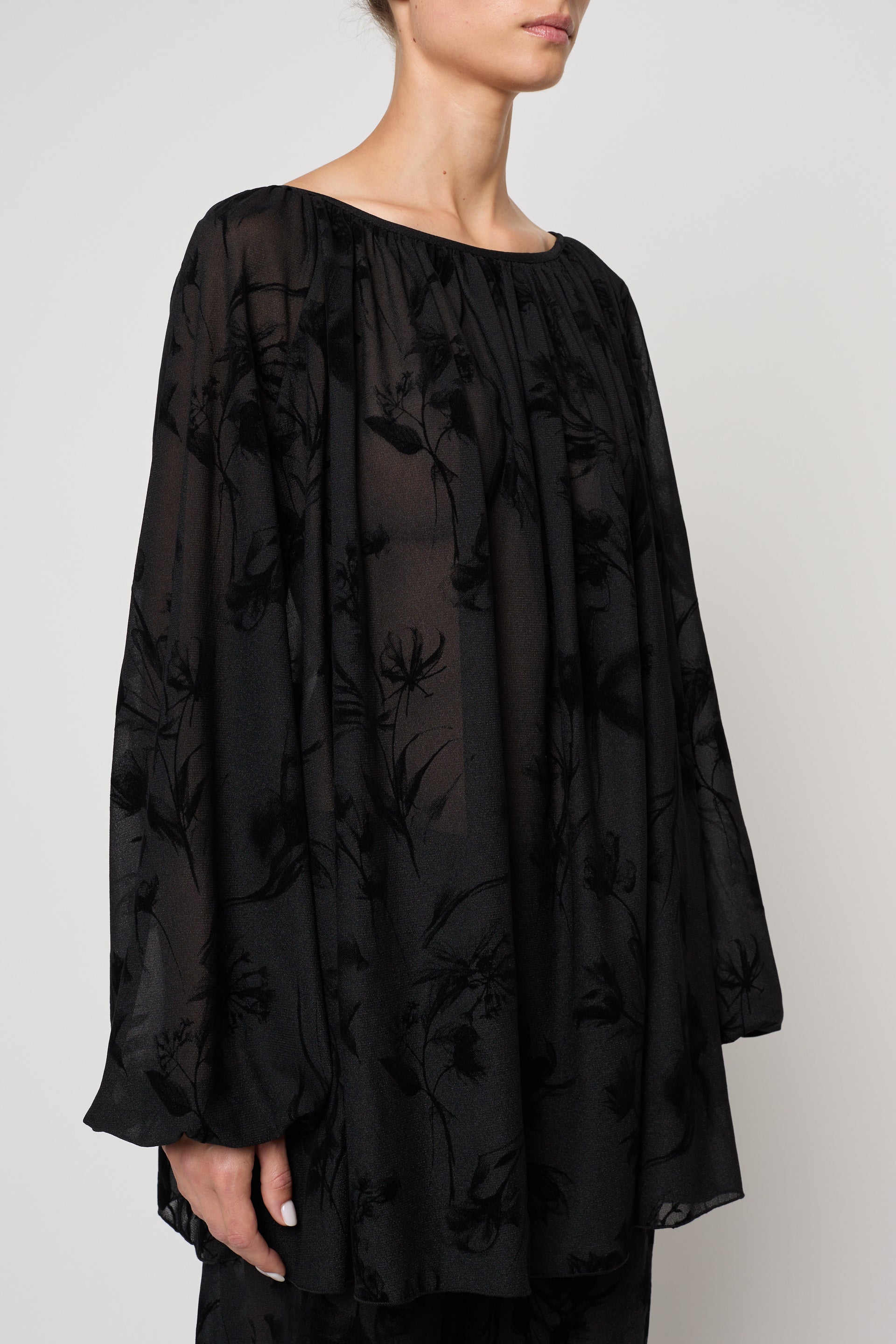 Soraia Tunic in Flower Flock Crepe