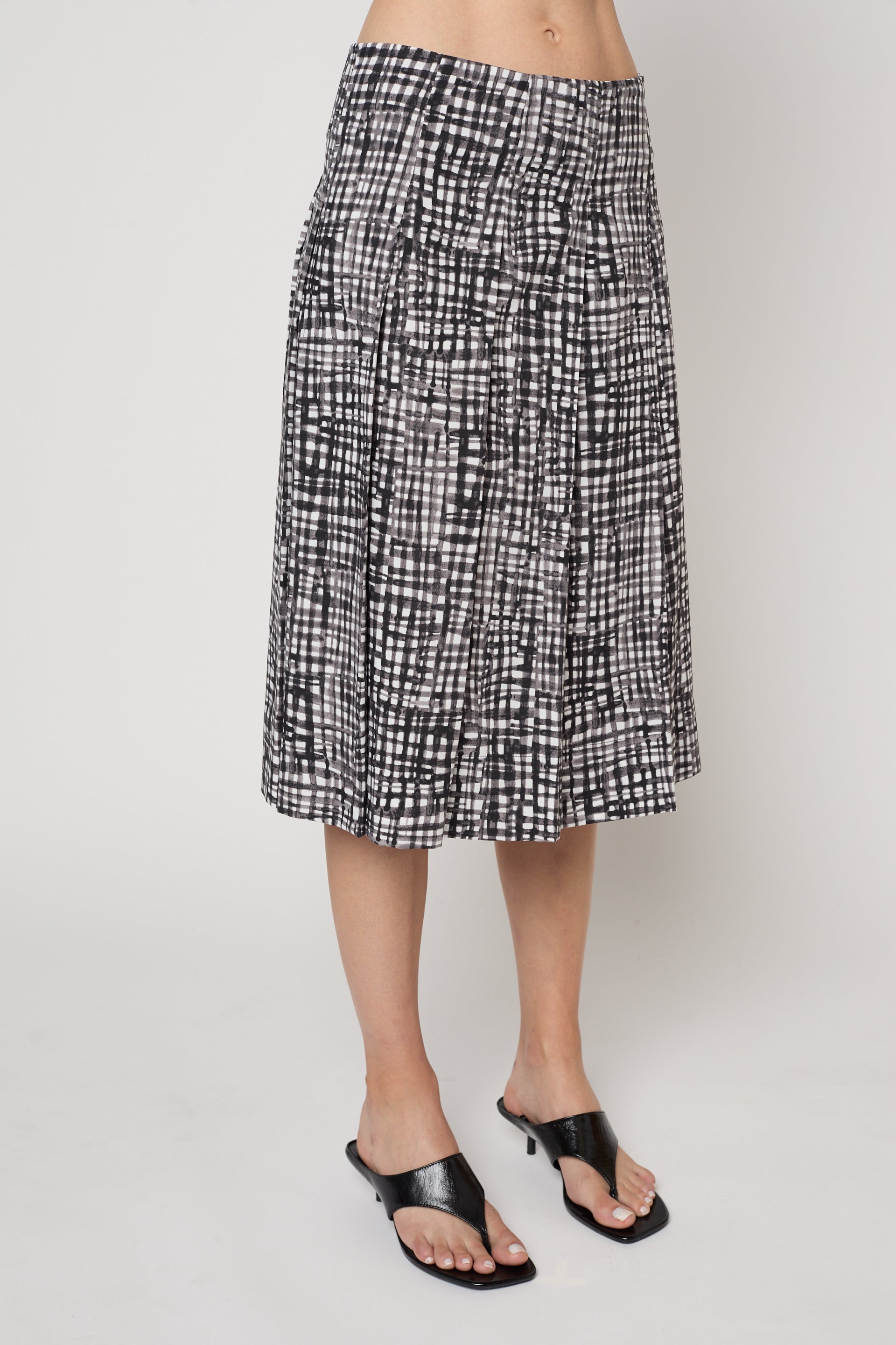 Pleat Skirt in Watercolor Gingham