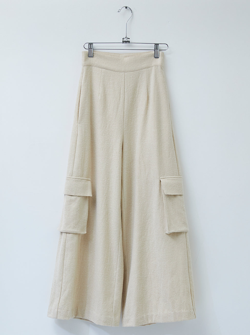 Catonia Cropped Cargo Pant in wool blend