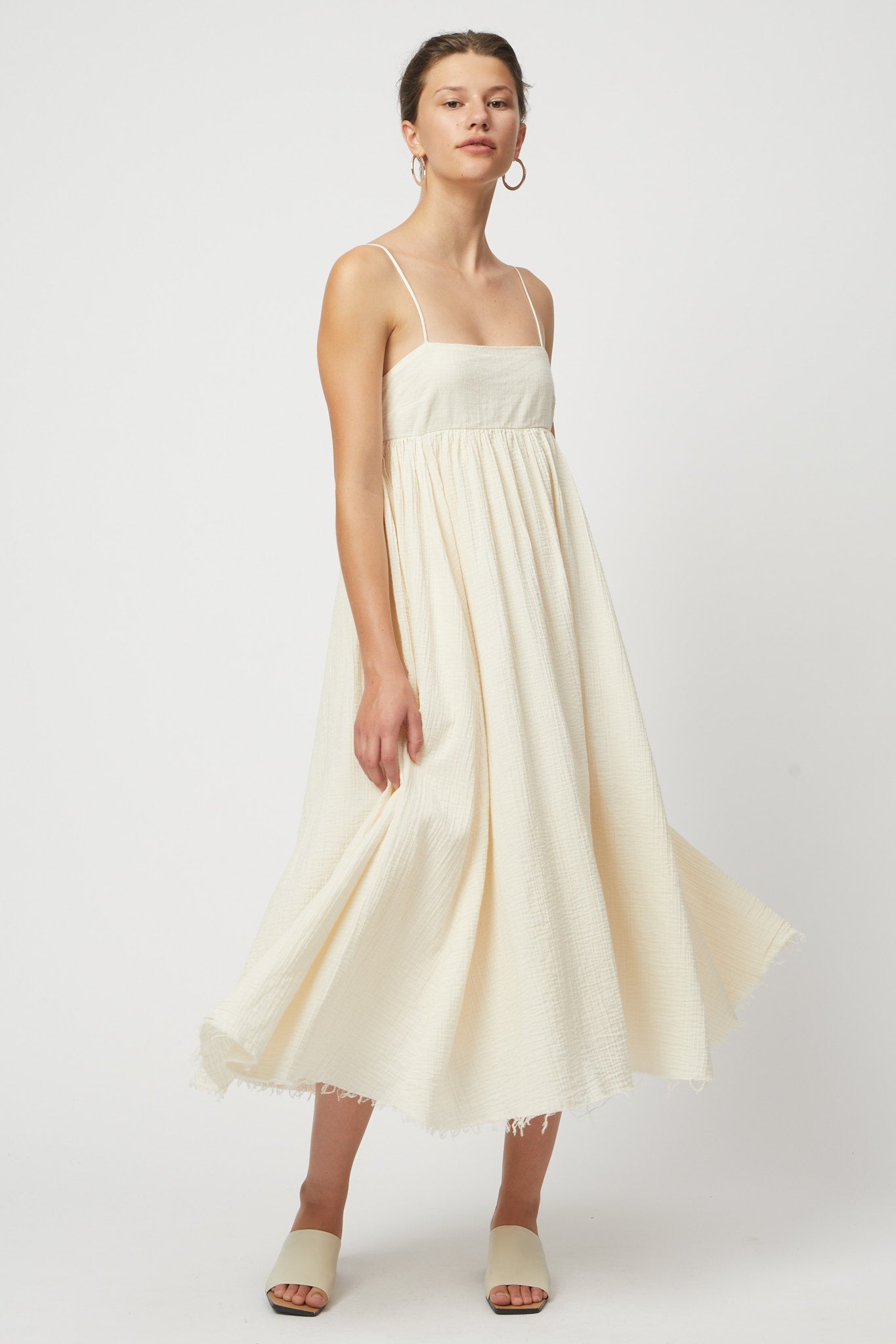 Arquette Dress in Crinkled Cotton Gauze - Kinari