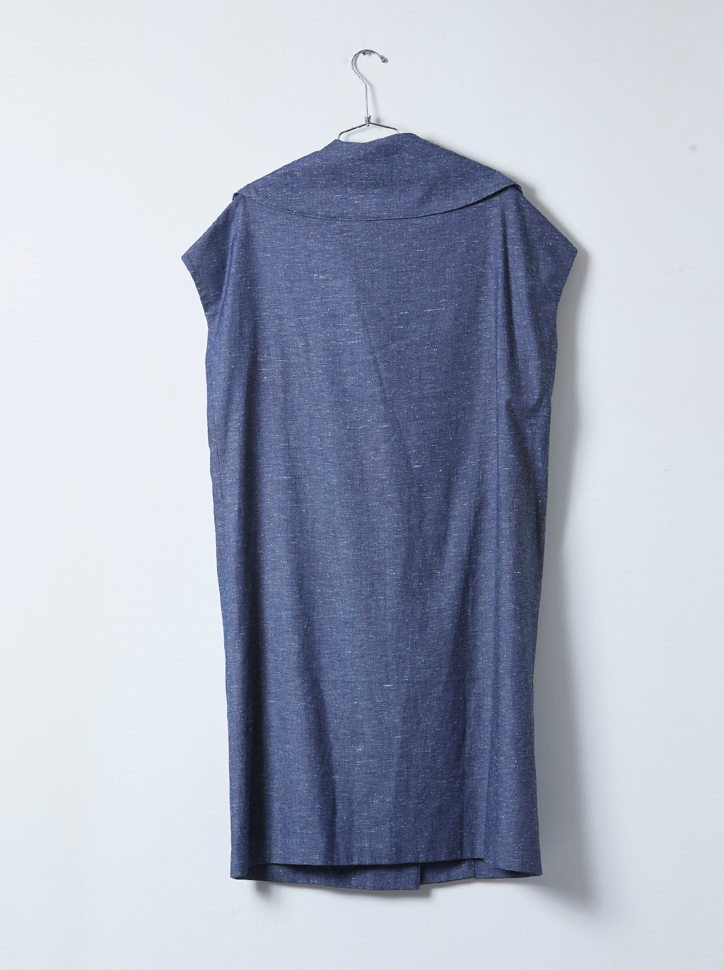 Sleeveless Linen Cocoon Coat
