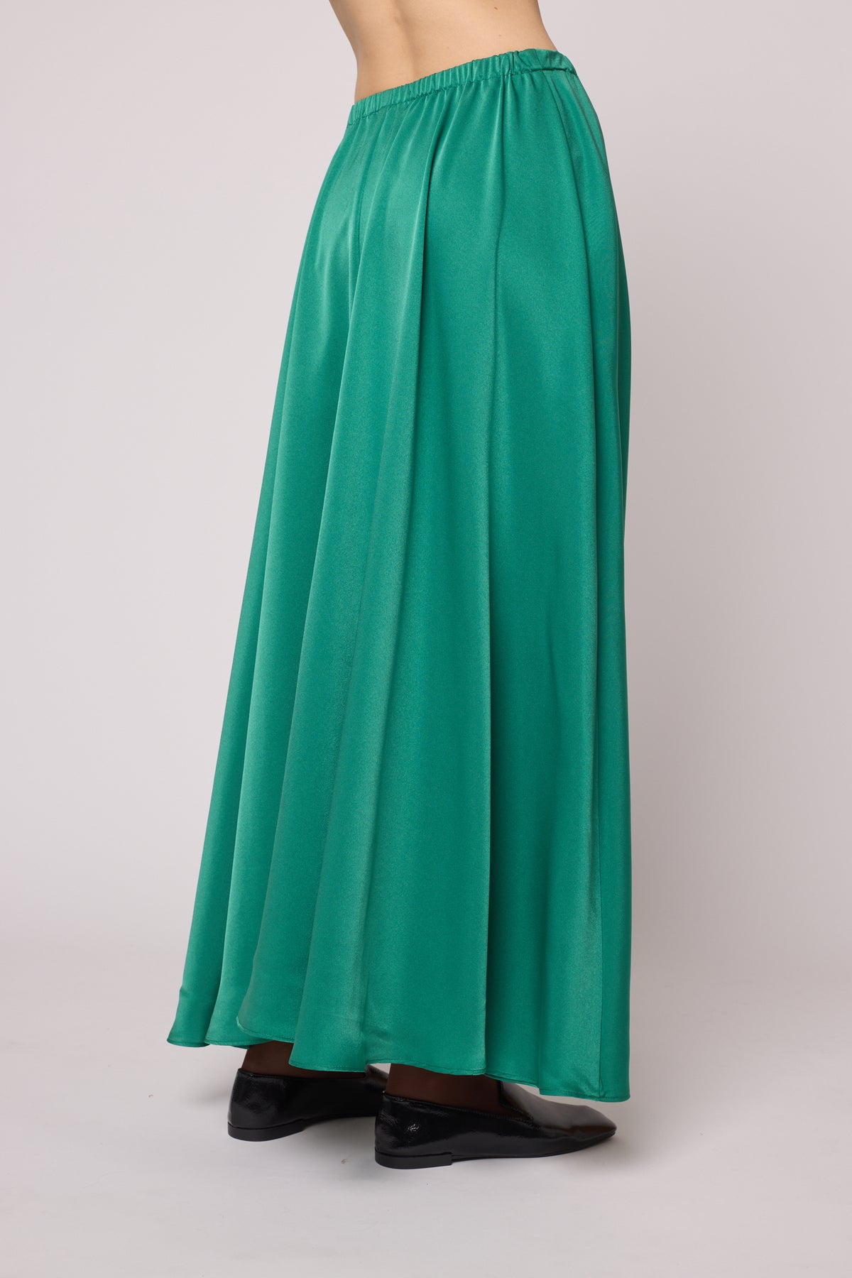 Madison Long Skirt in Matte Sheen Satin - Green