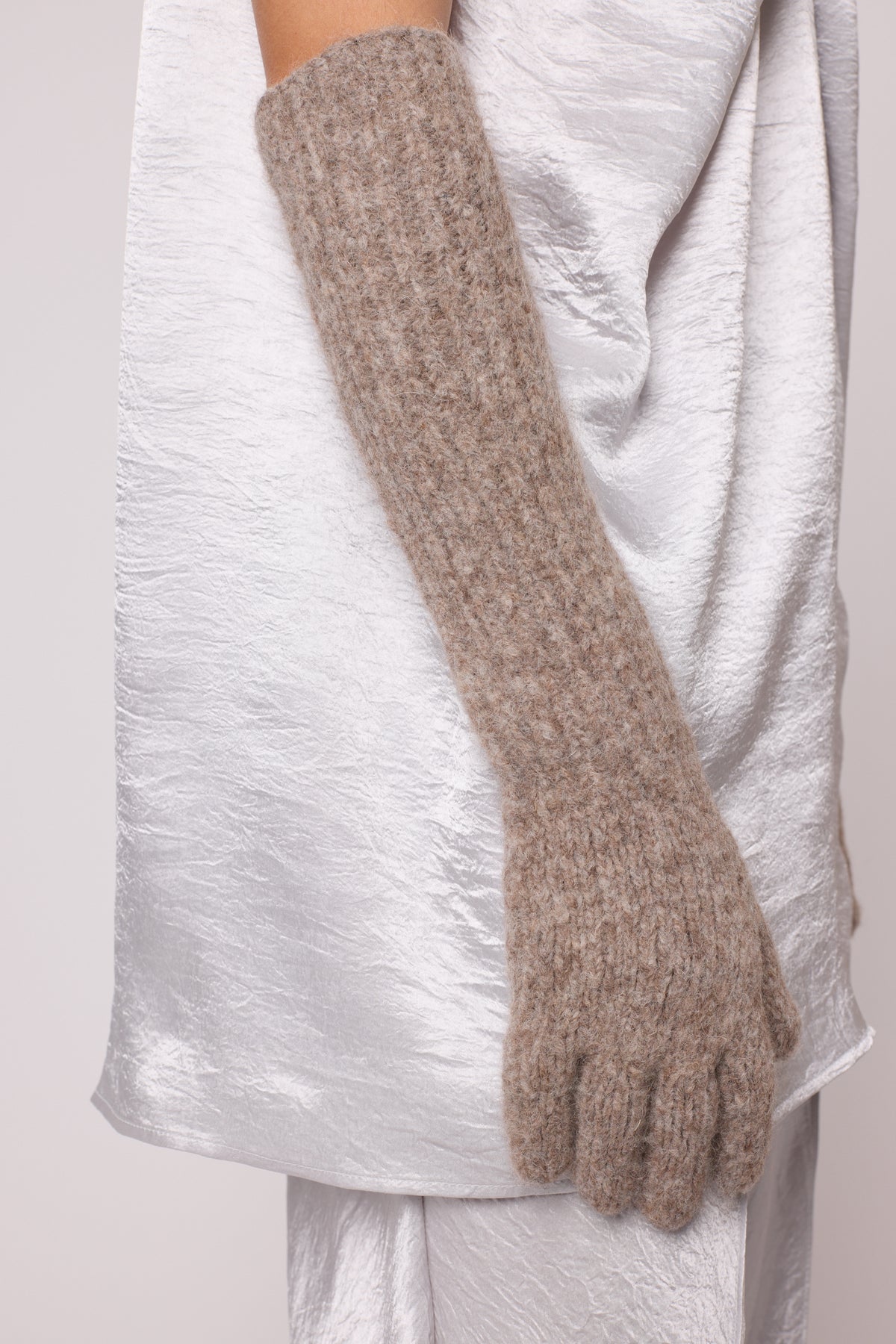 Long Glove in Supreme Alpaca - Deer