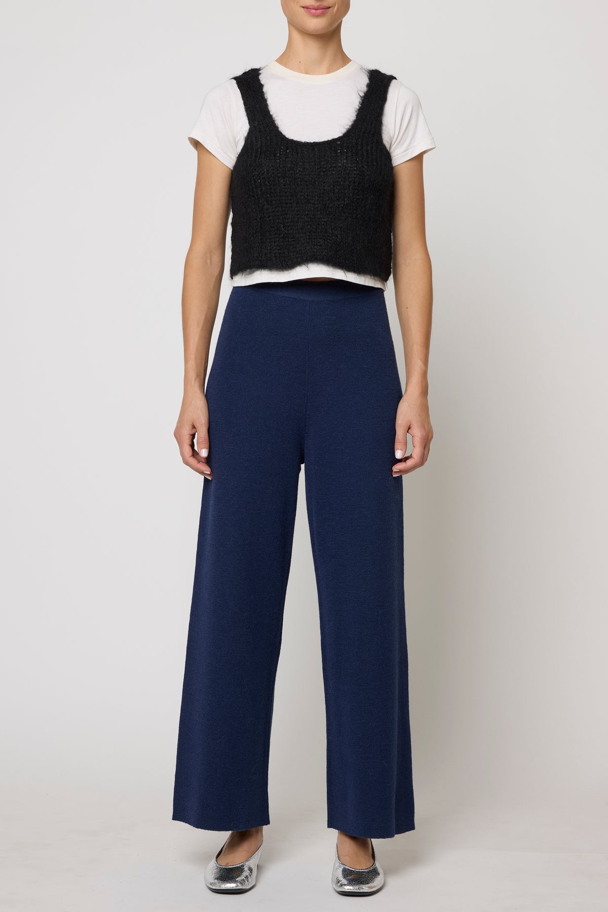 Super Crop Tank in Suri Alpaca - Black