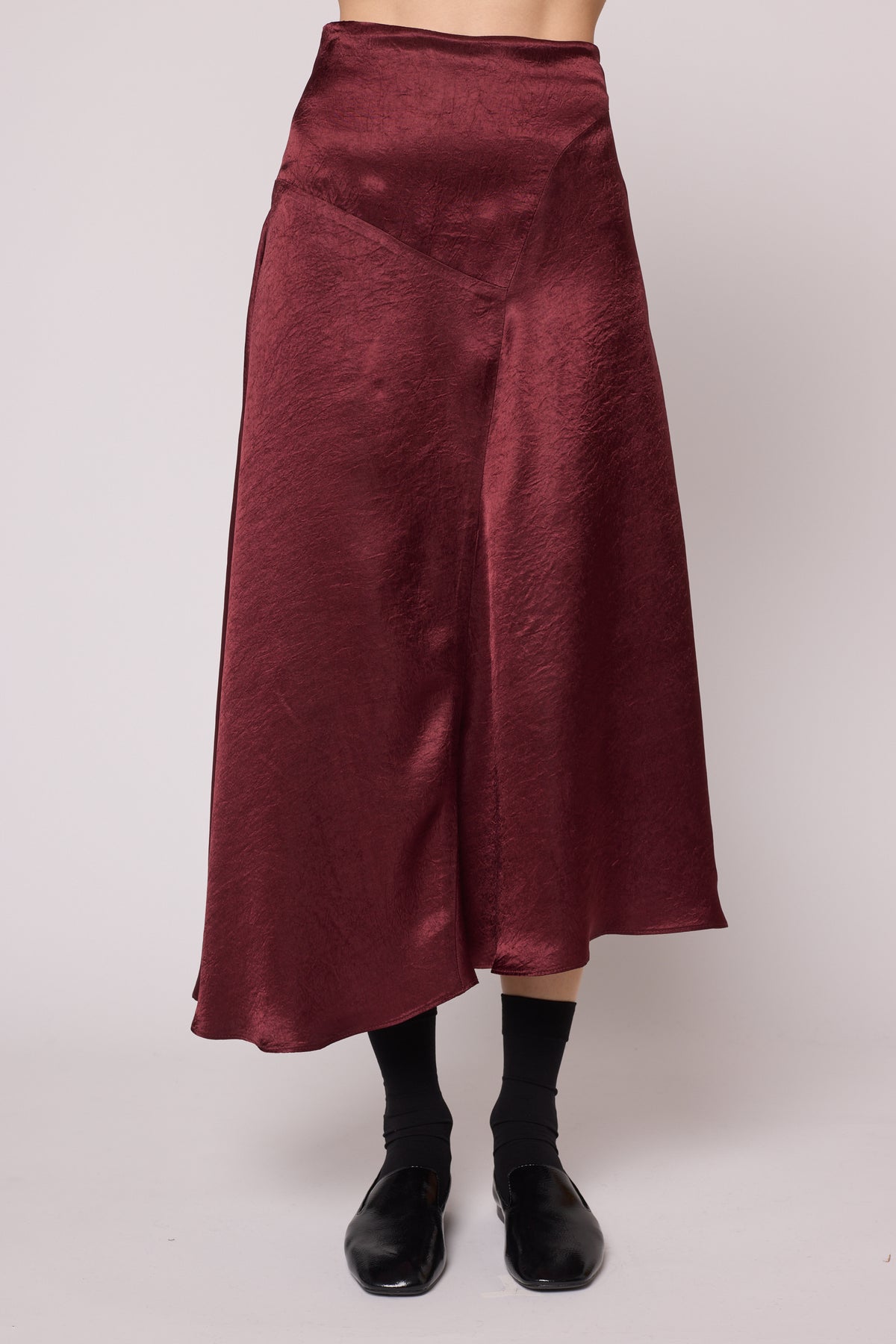 Margaux Skirt in Crinkled Satin - Burgundy