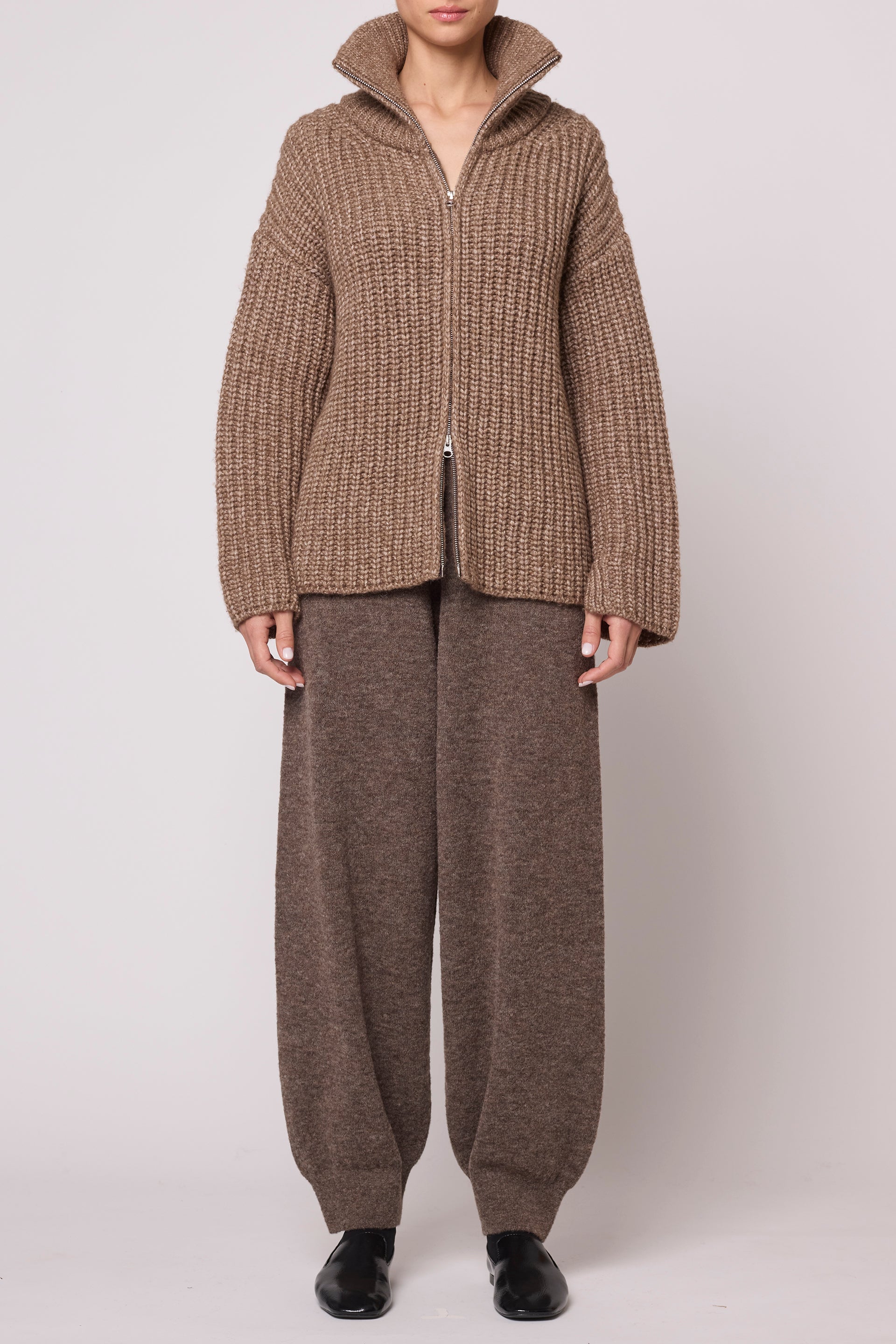 Taylor Pant in High Gauge Alpaca - Mocha