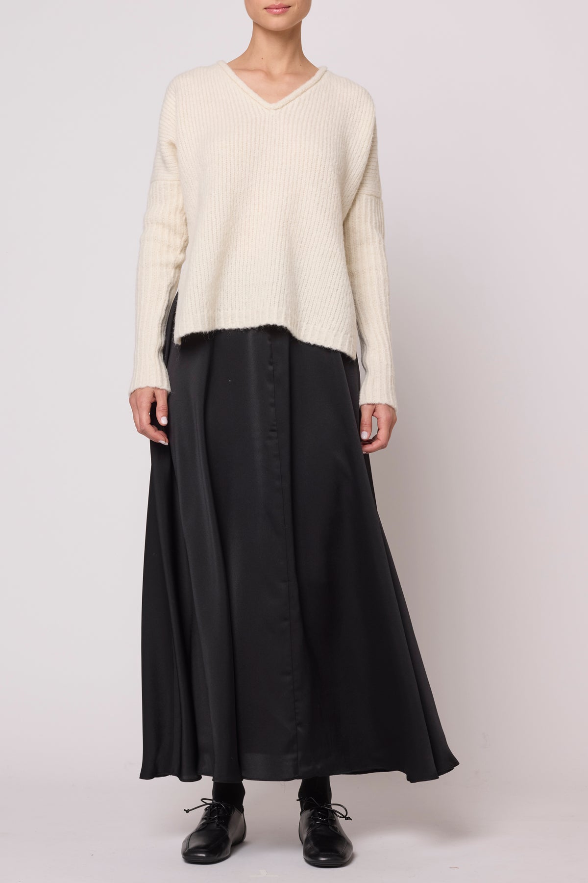 Madison Long Skirt in Matte Sheen Satin - Black