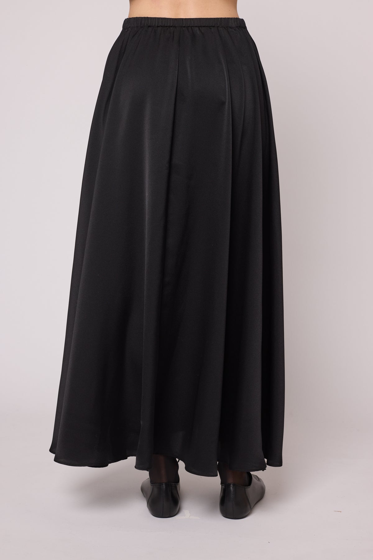 Madison Long Skirt in Matte Sheen Satin - Black