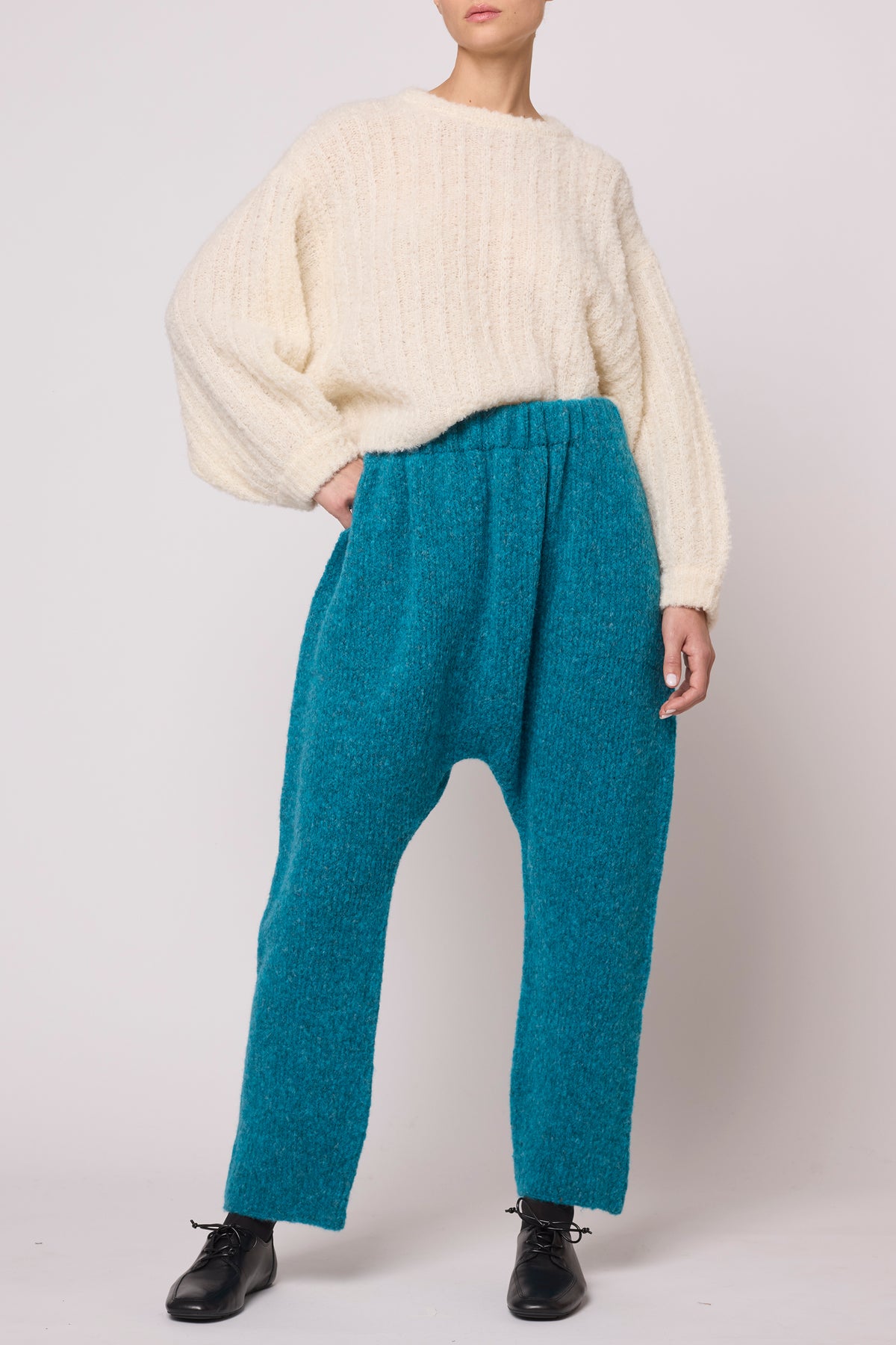 Kiri Pant in Supreme Alpaca - Teal