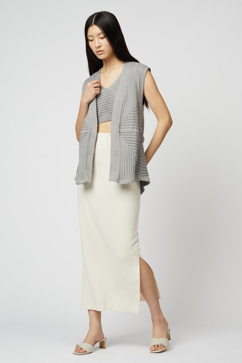 SLEEVELESS CARDIGAN