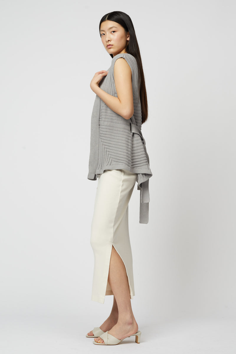 SLEEVELESS CARDIGAN